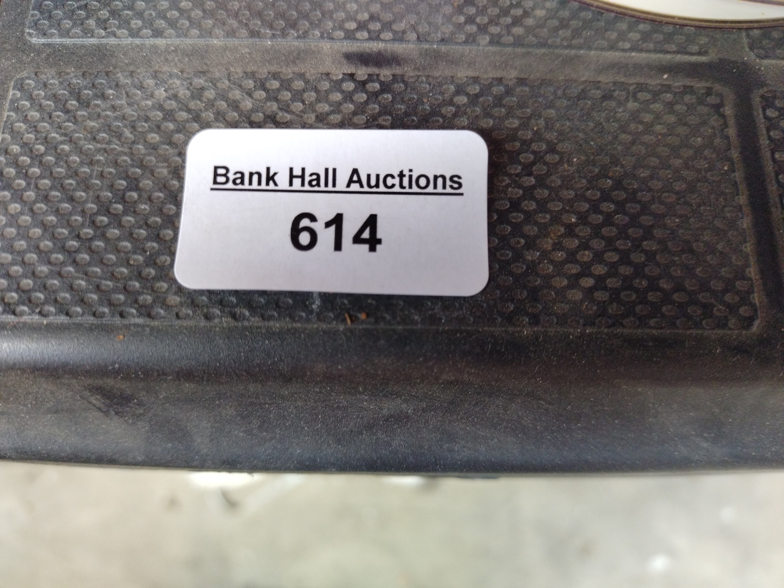 Lot 614