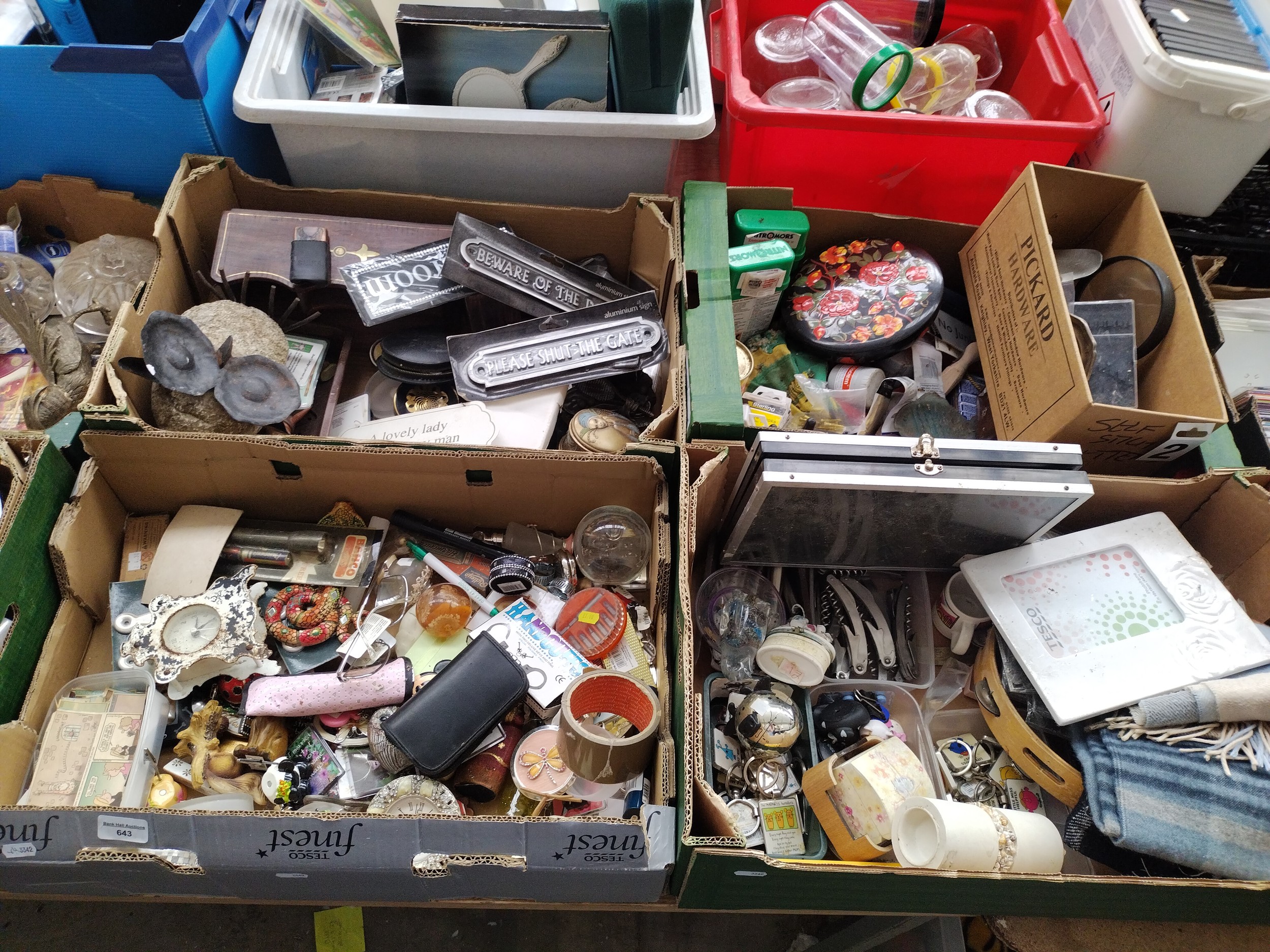 Lot 643