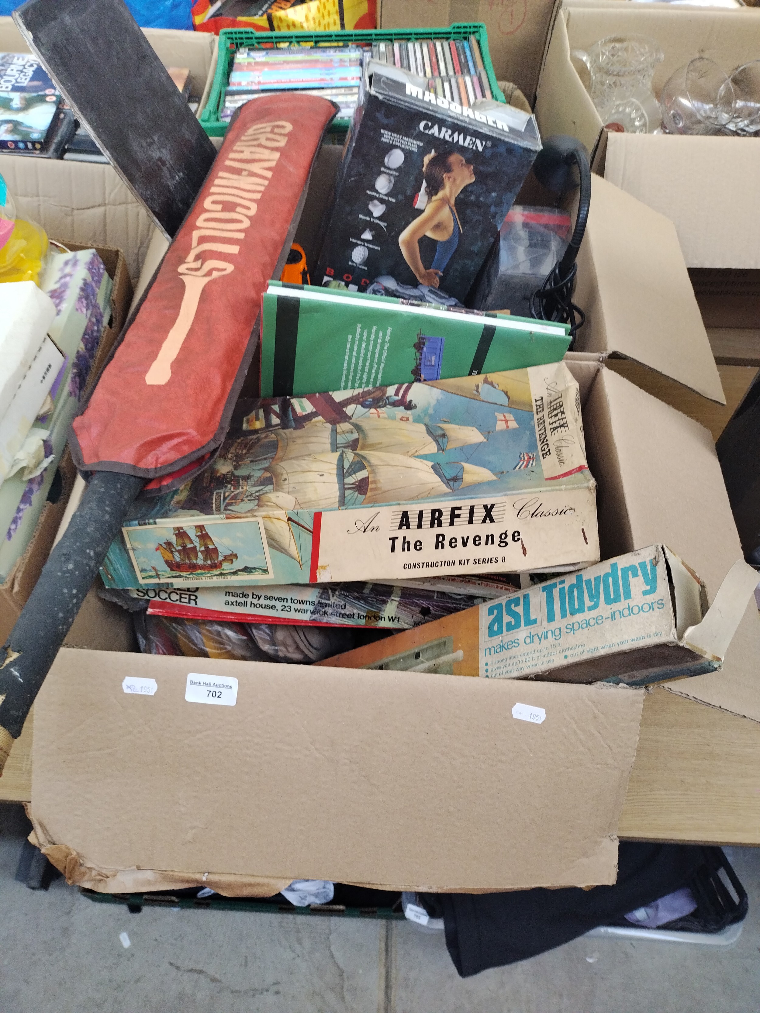 Lot 702