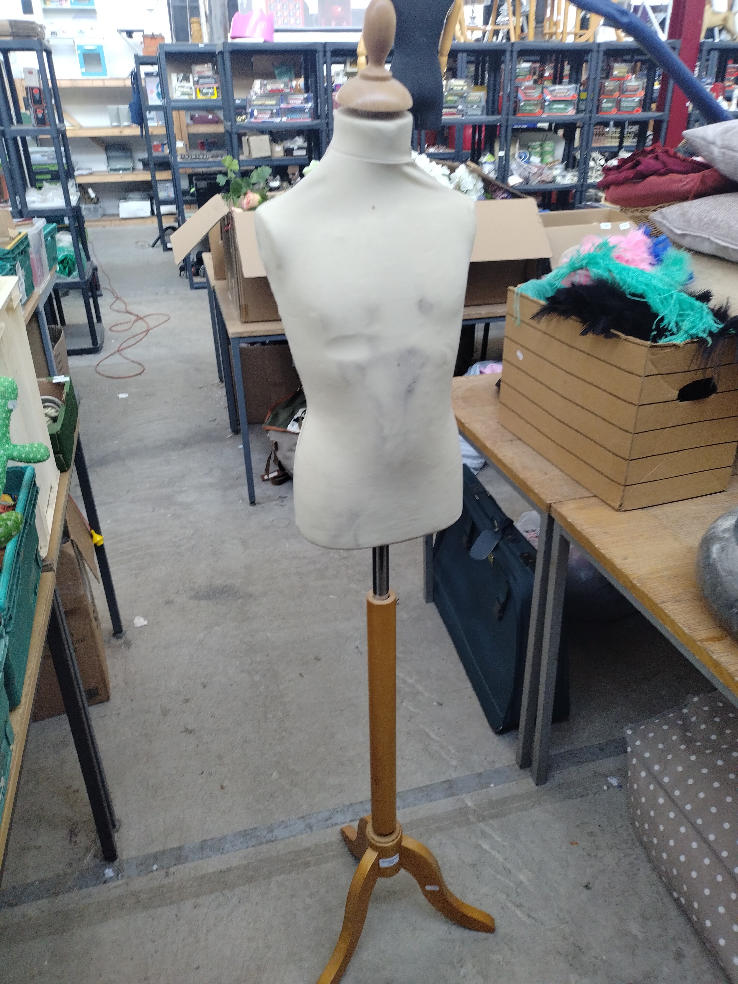 Lot 759