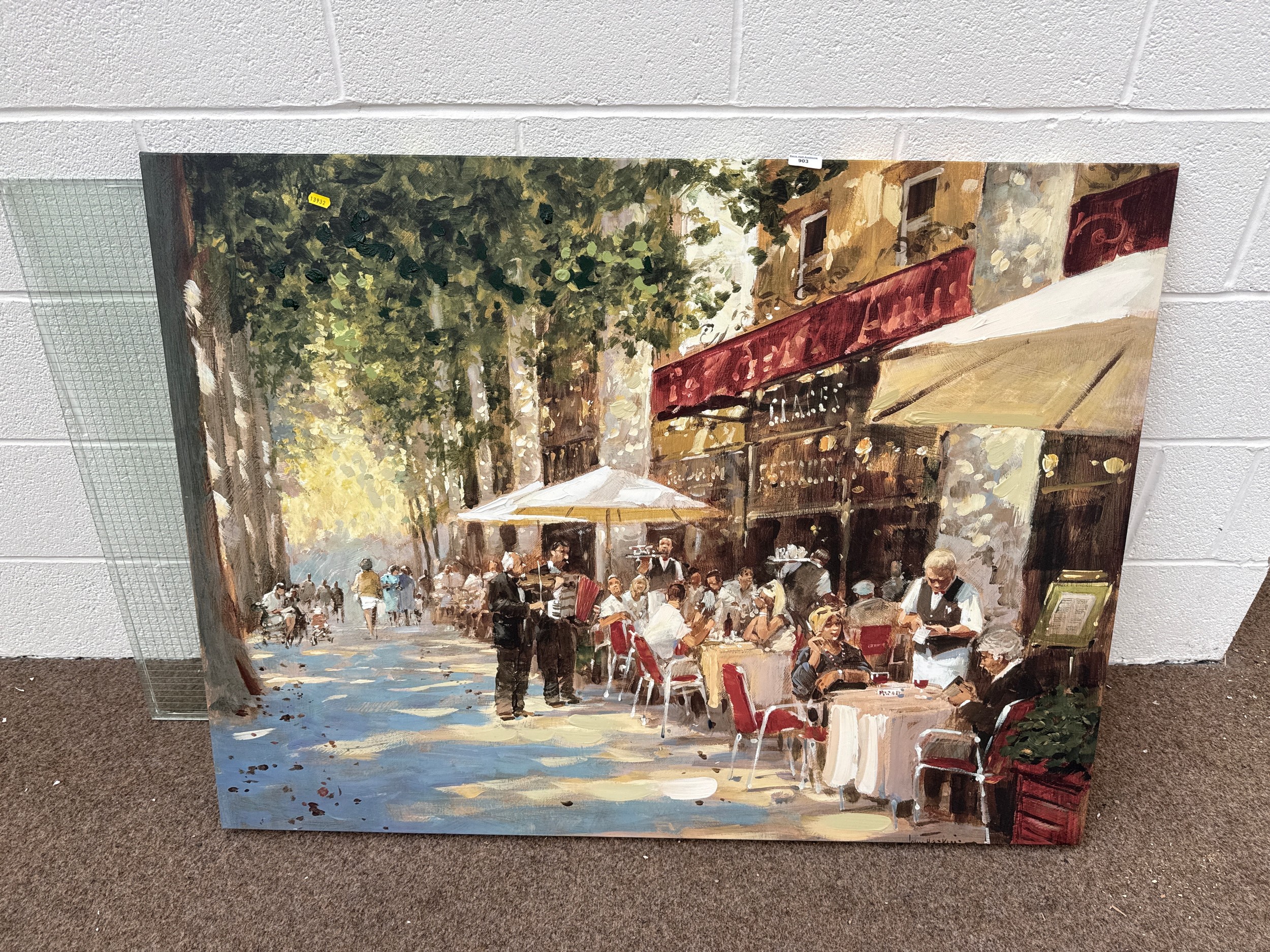 Lot 903