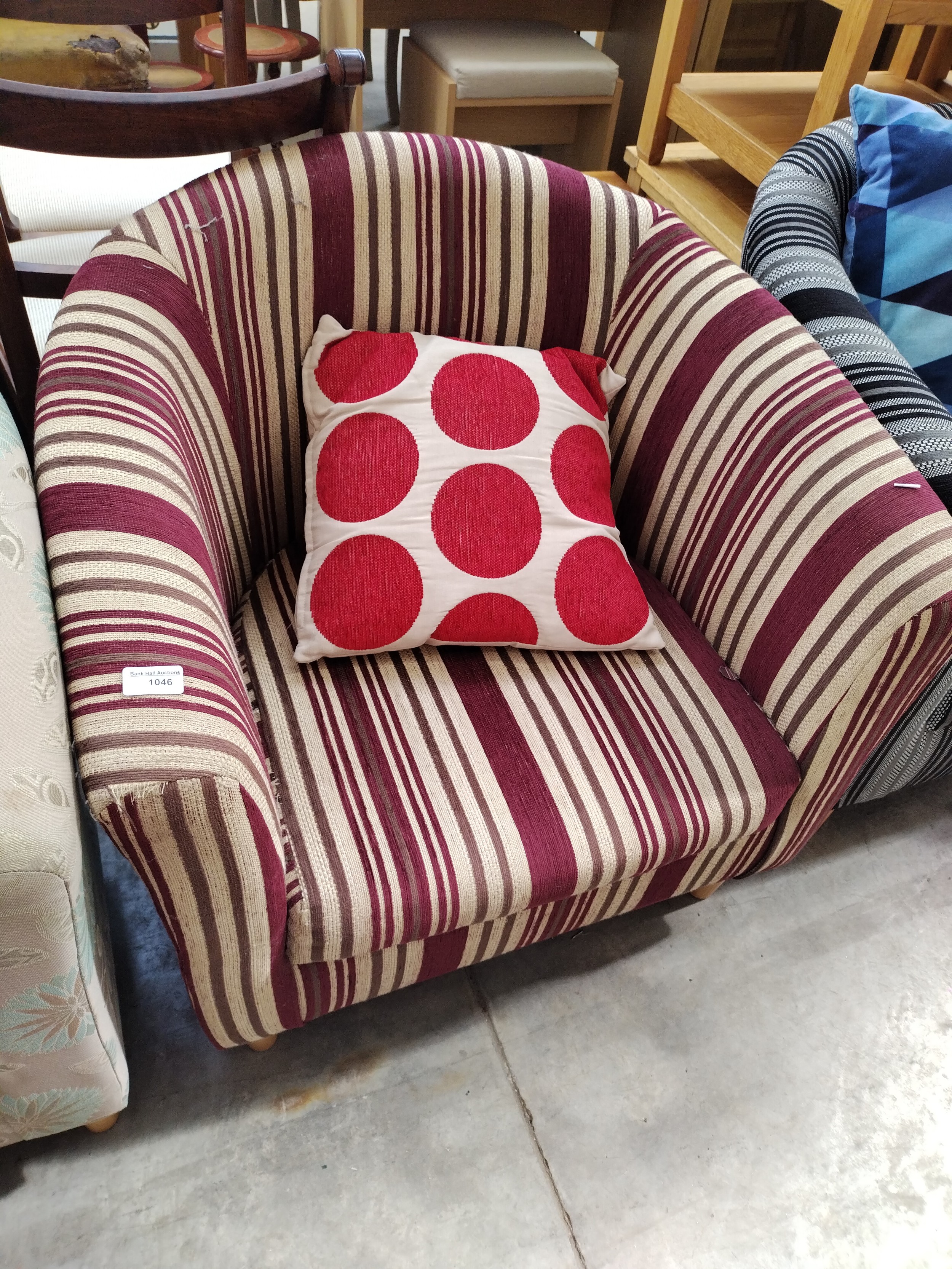 Lot 1046
