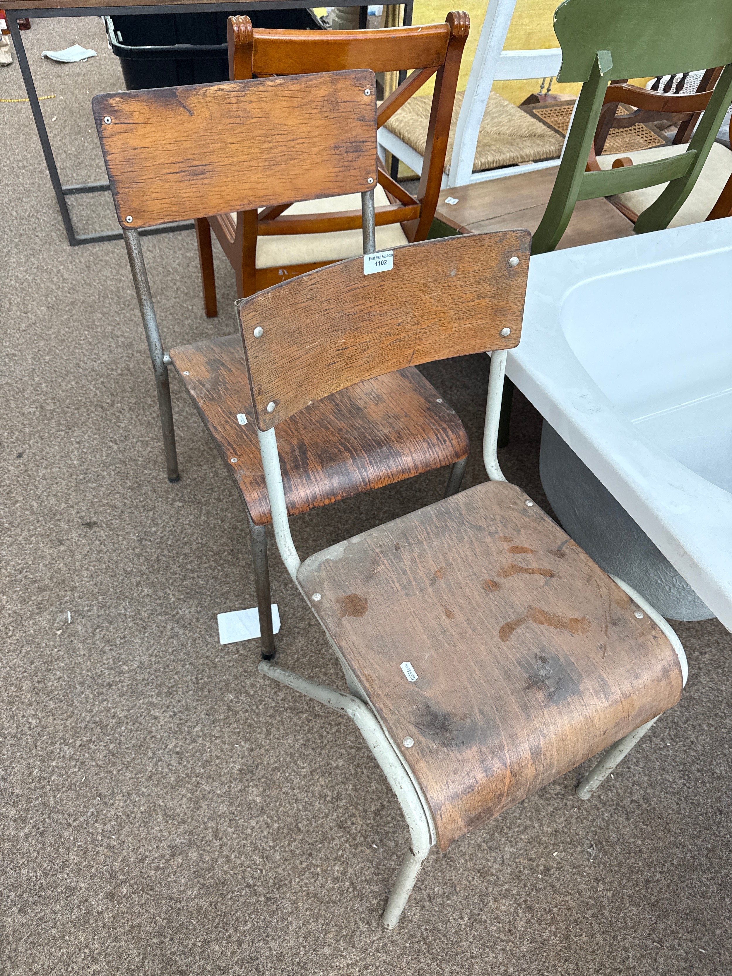 Lot 1102