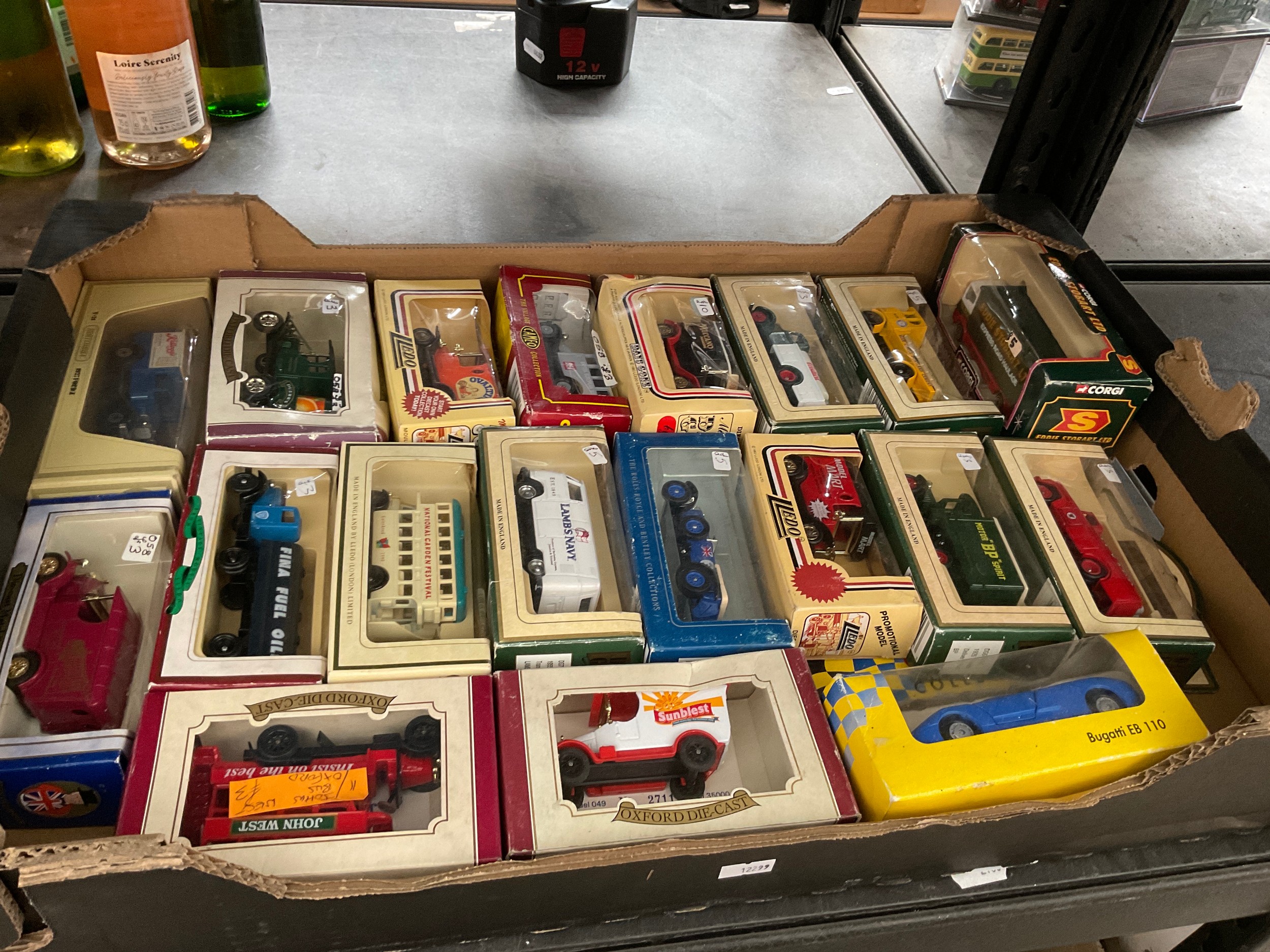 Lot 199