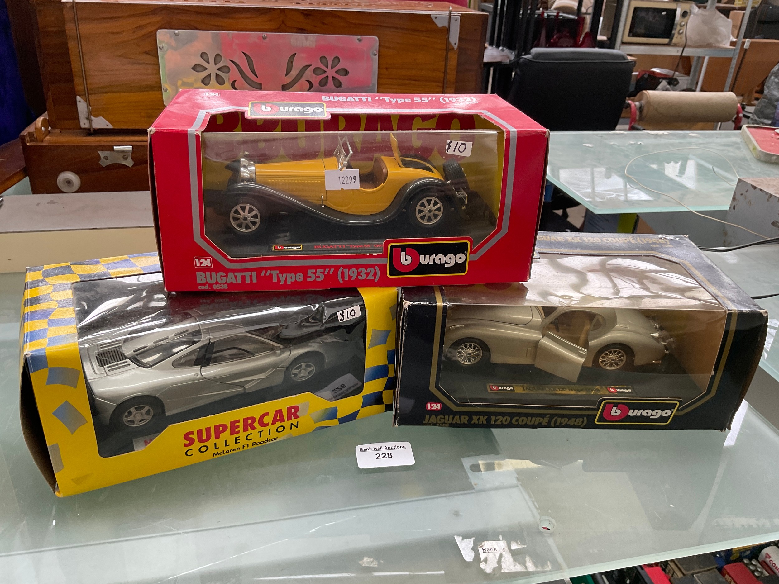 Lot 228