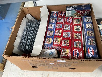 Box of model sets