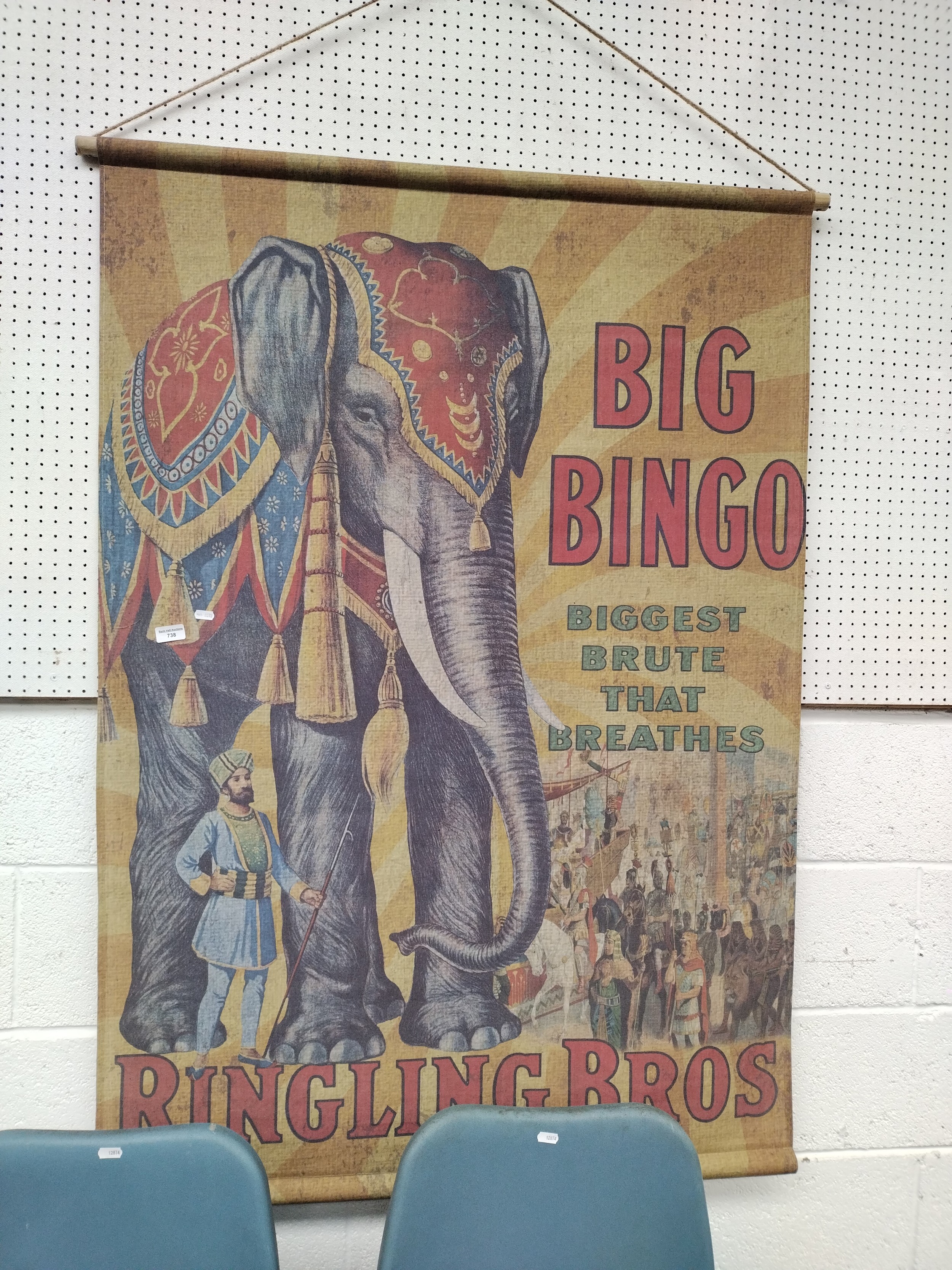 Lot 738