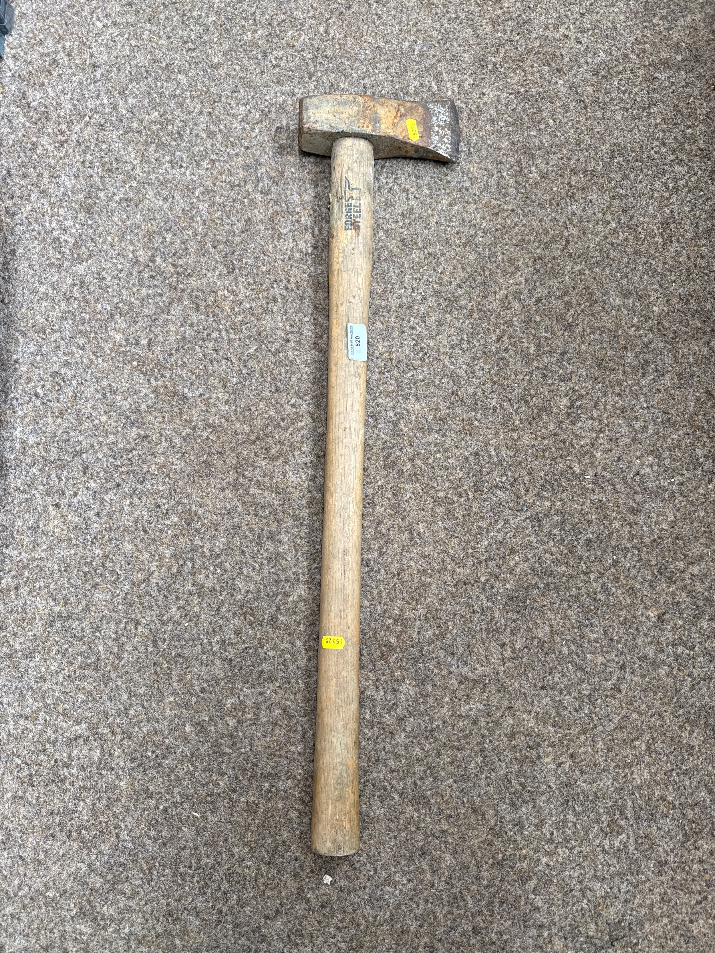 Lot 820