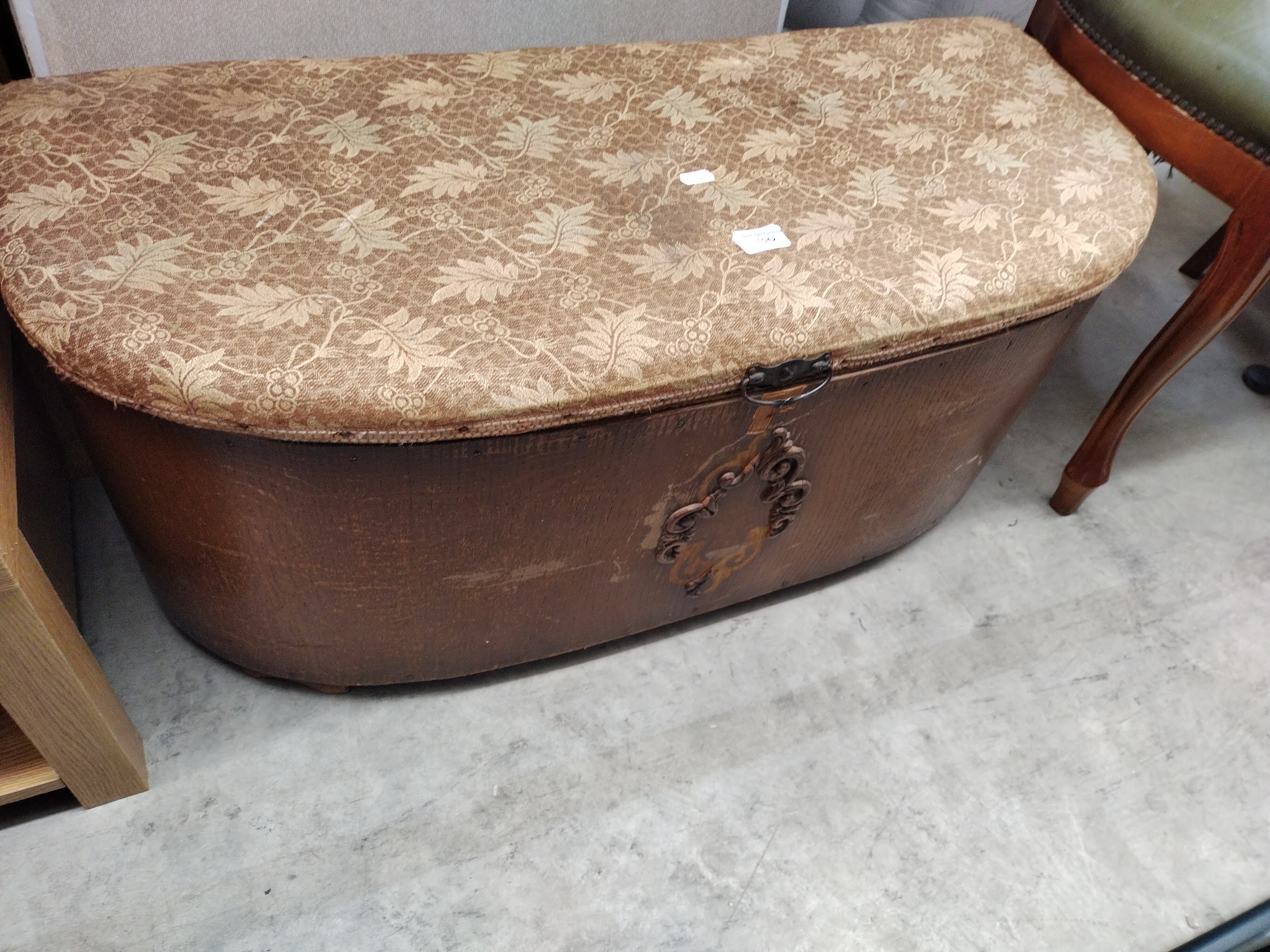 Lot 1042