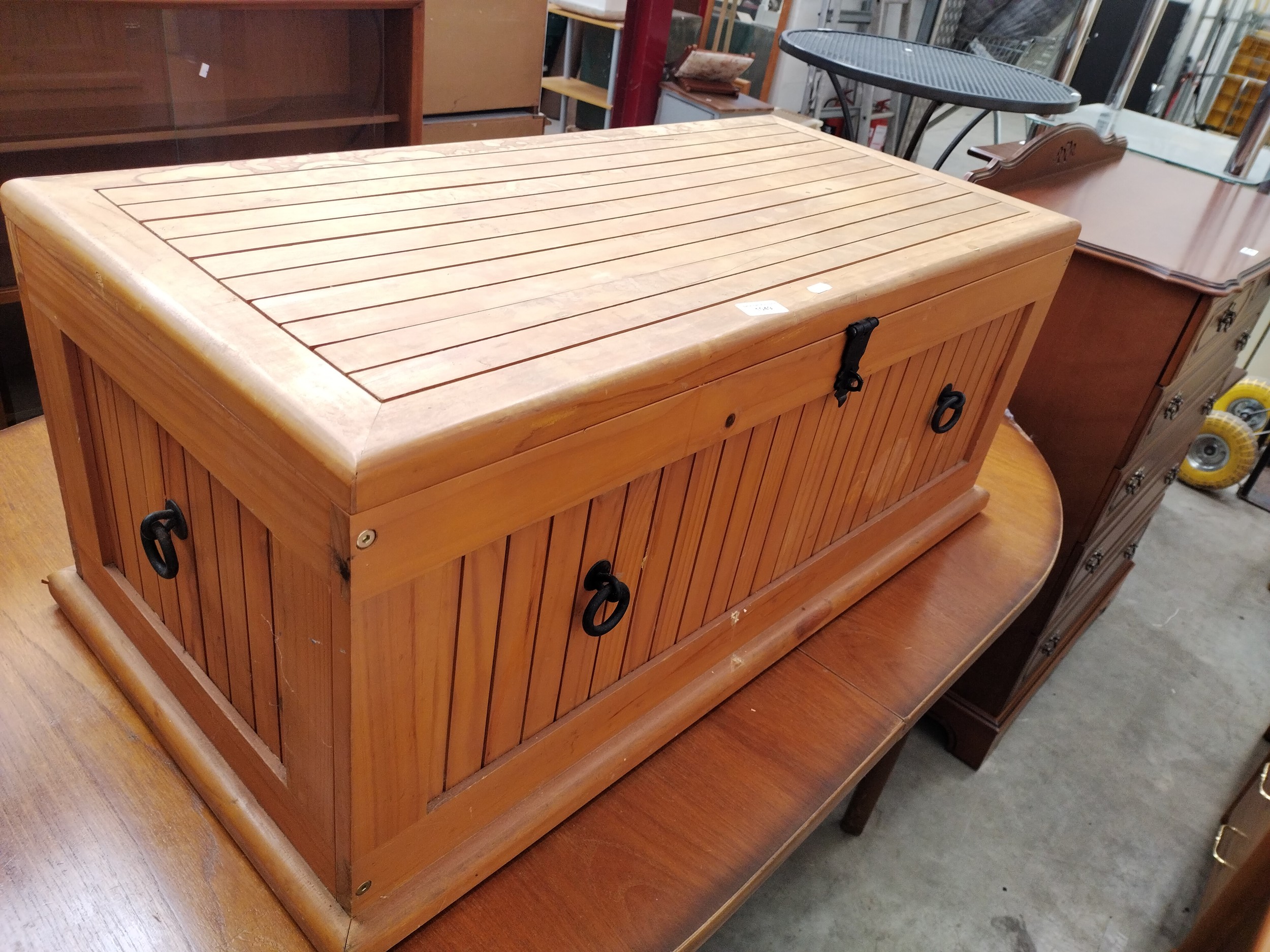 Lot 1049