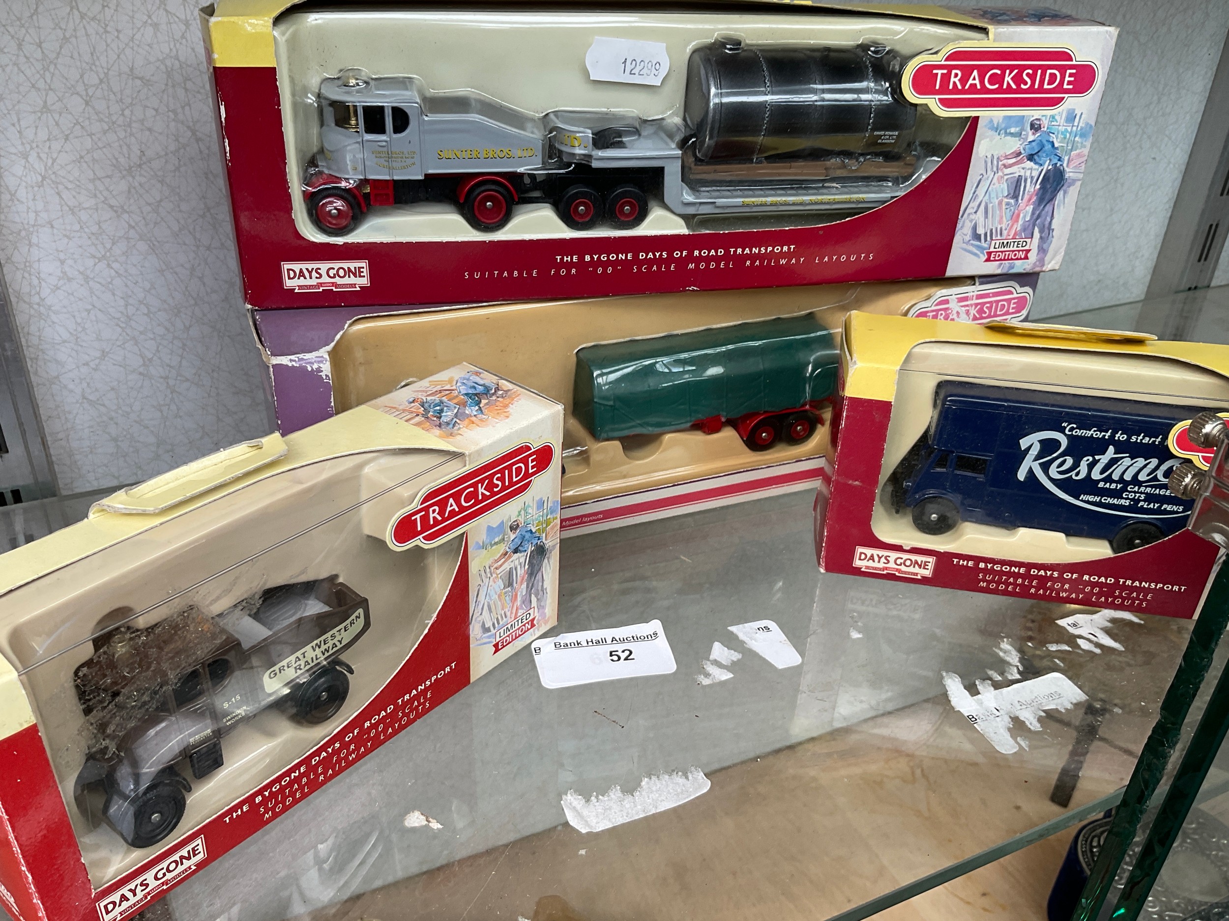 Lot 52