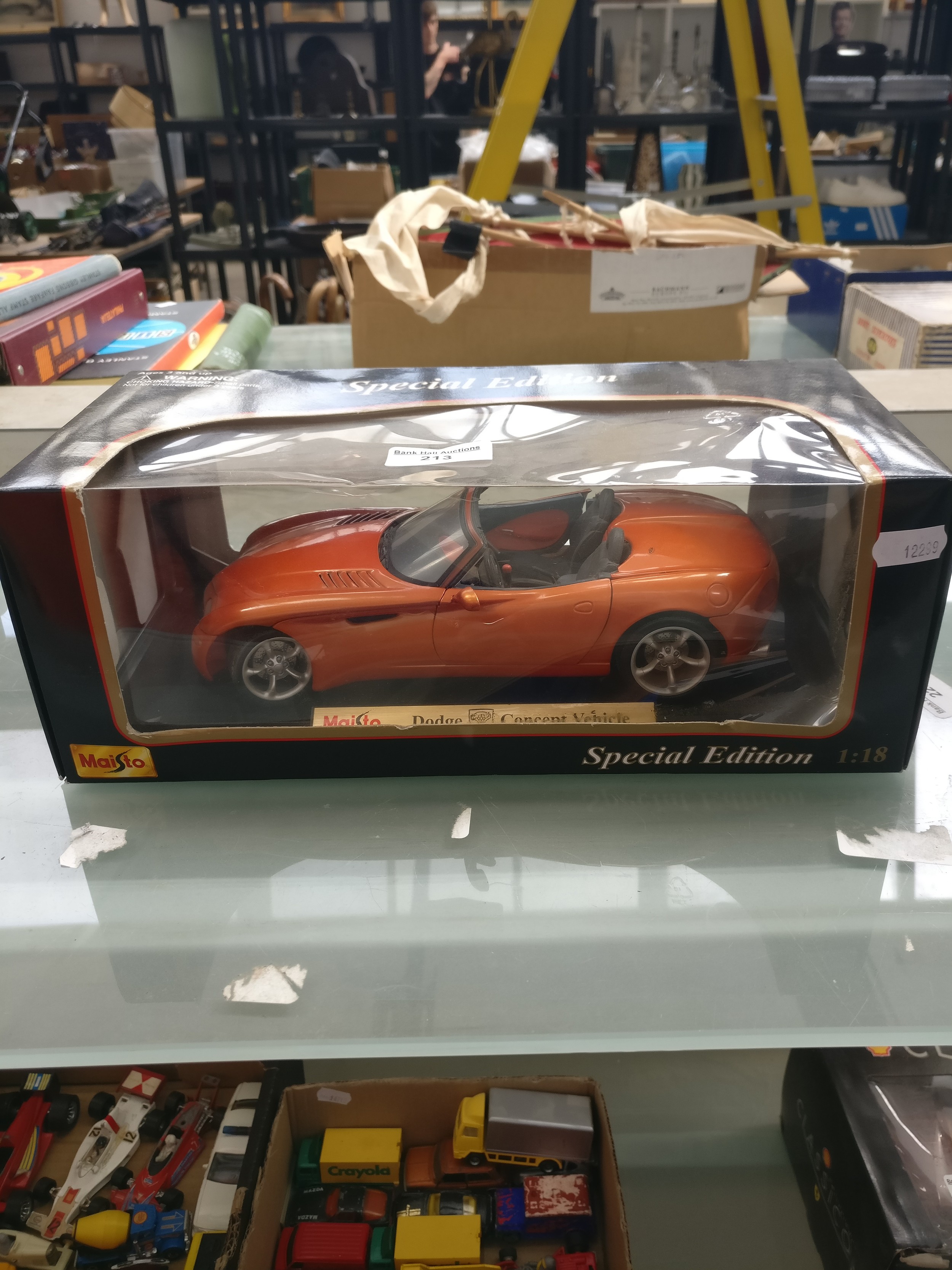 Lot 213
