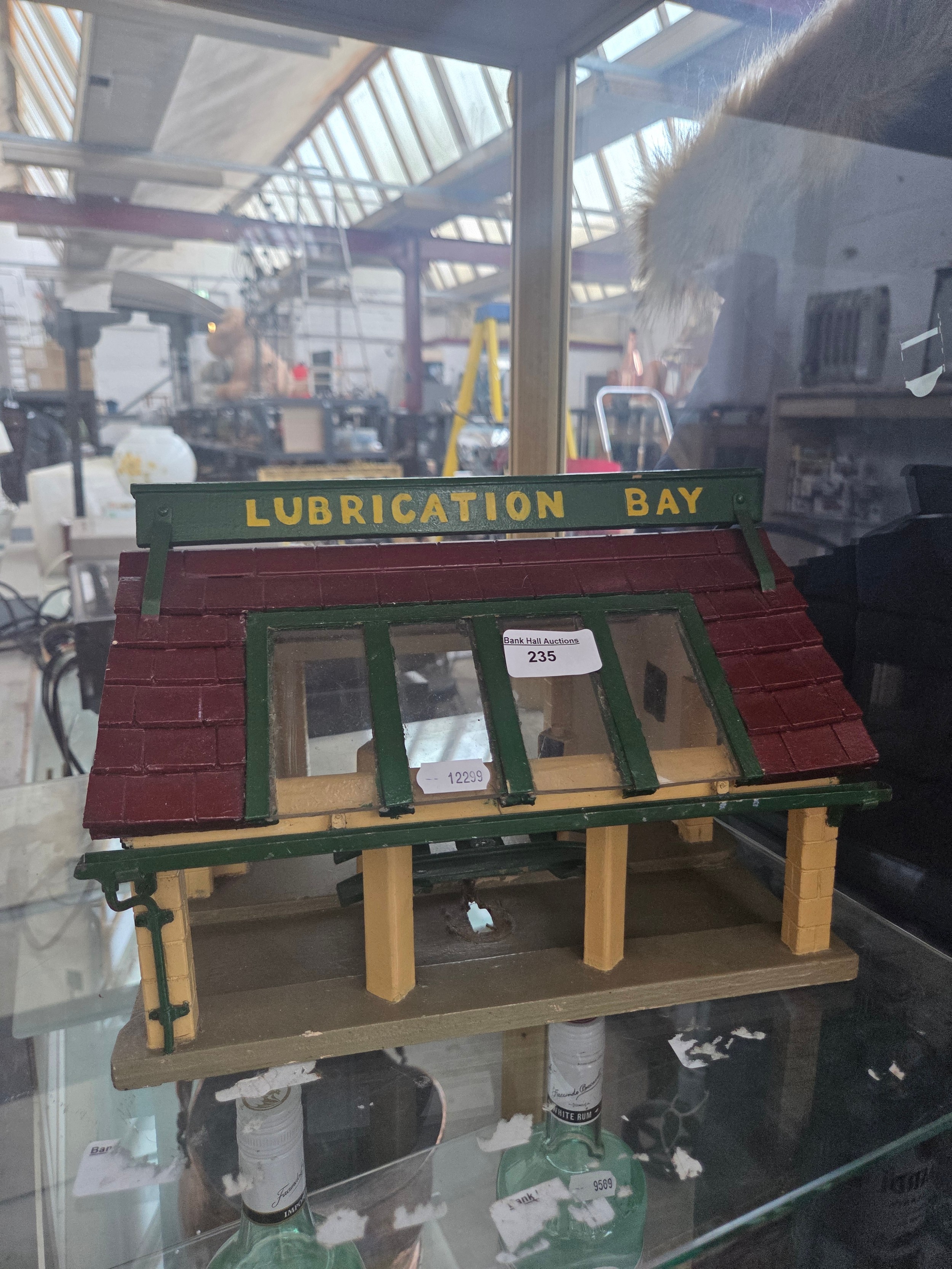 Lot 235