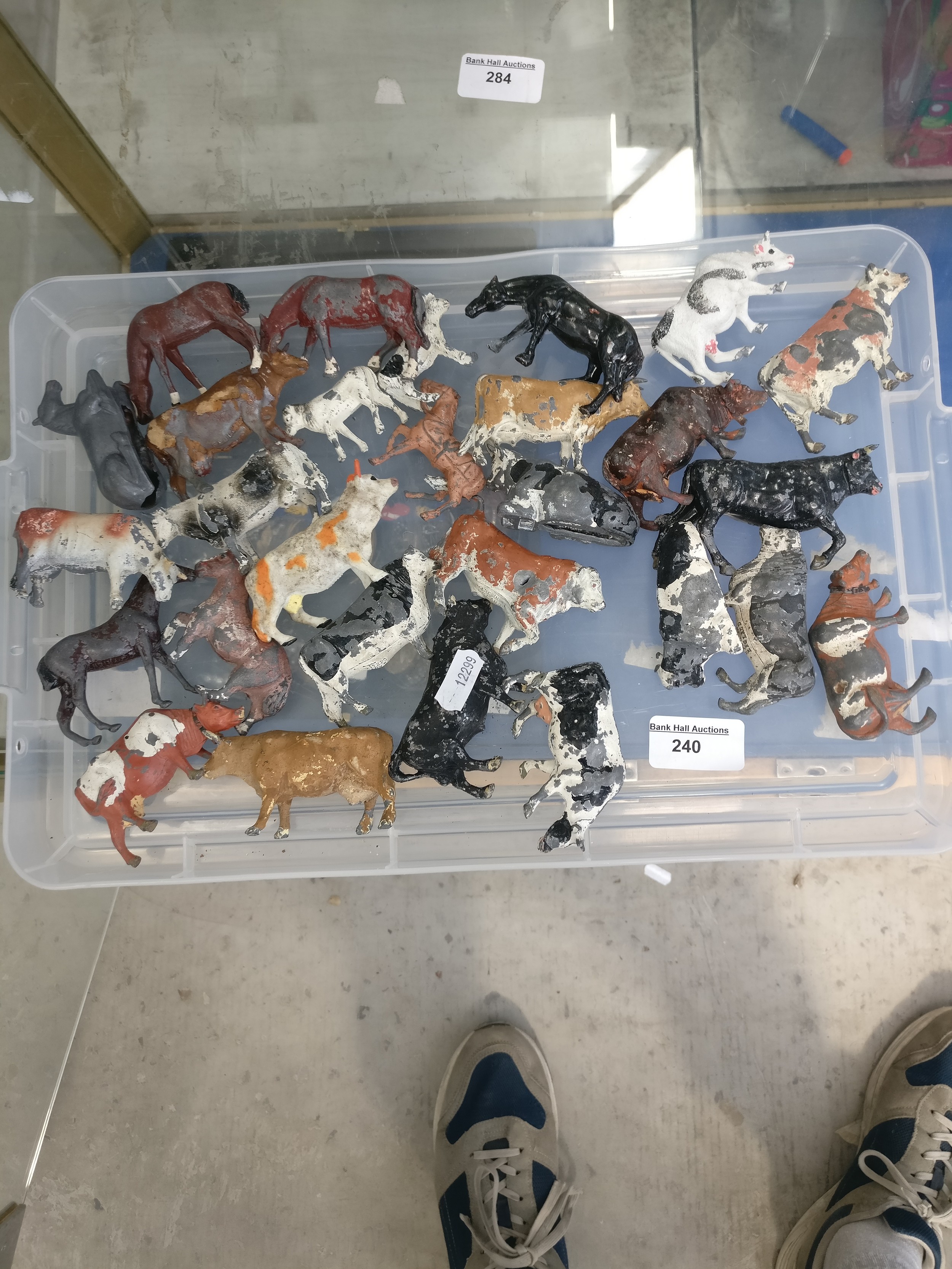 Lot 240