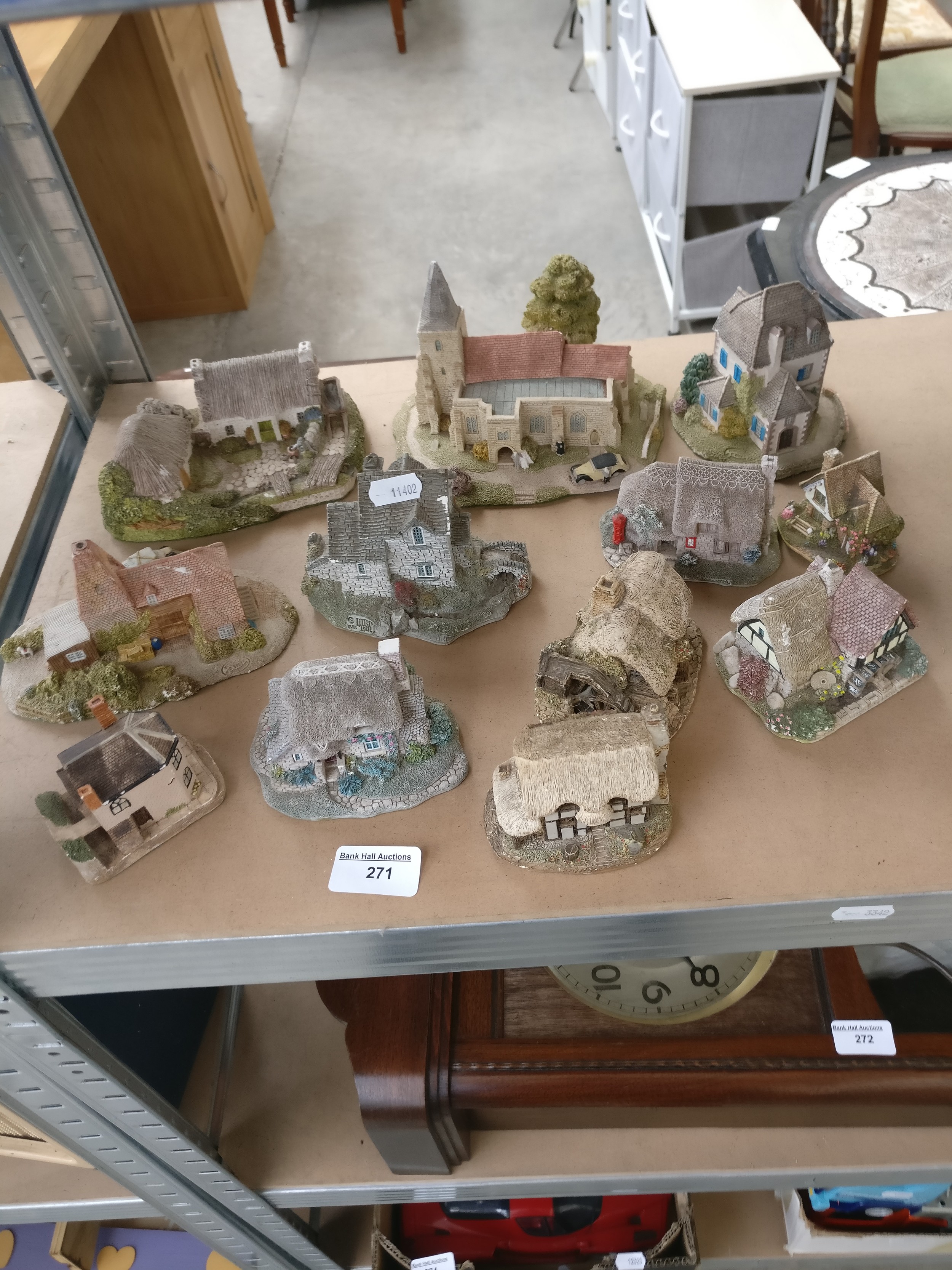 Lot 271
