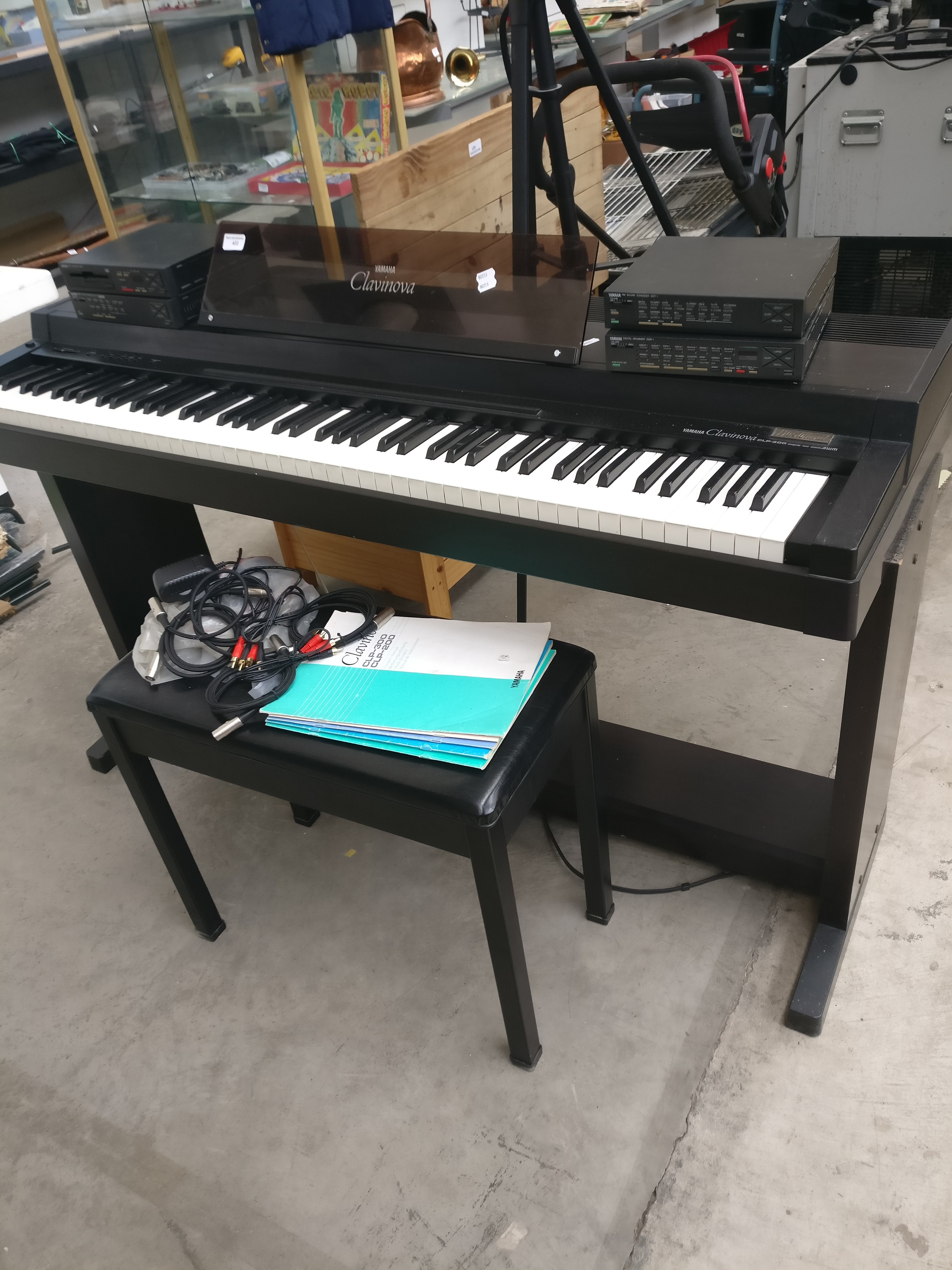 Lot 422