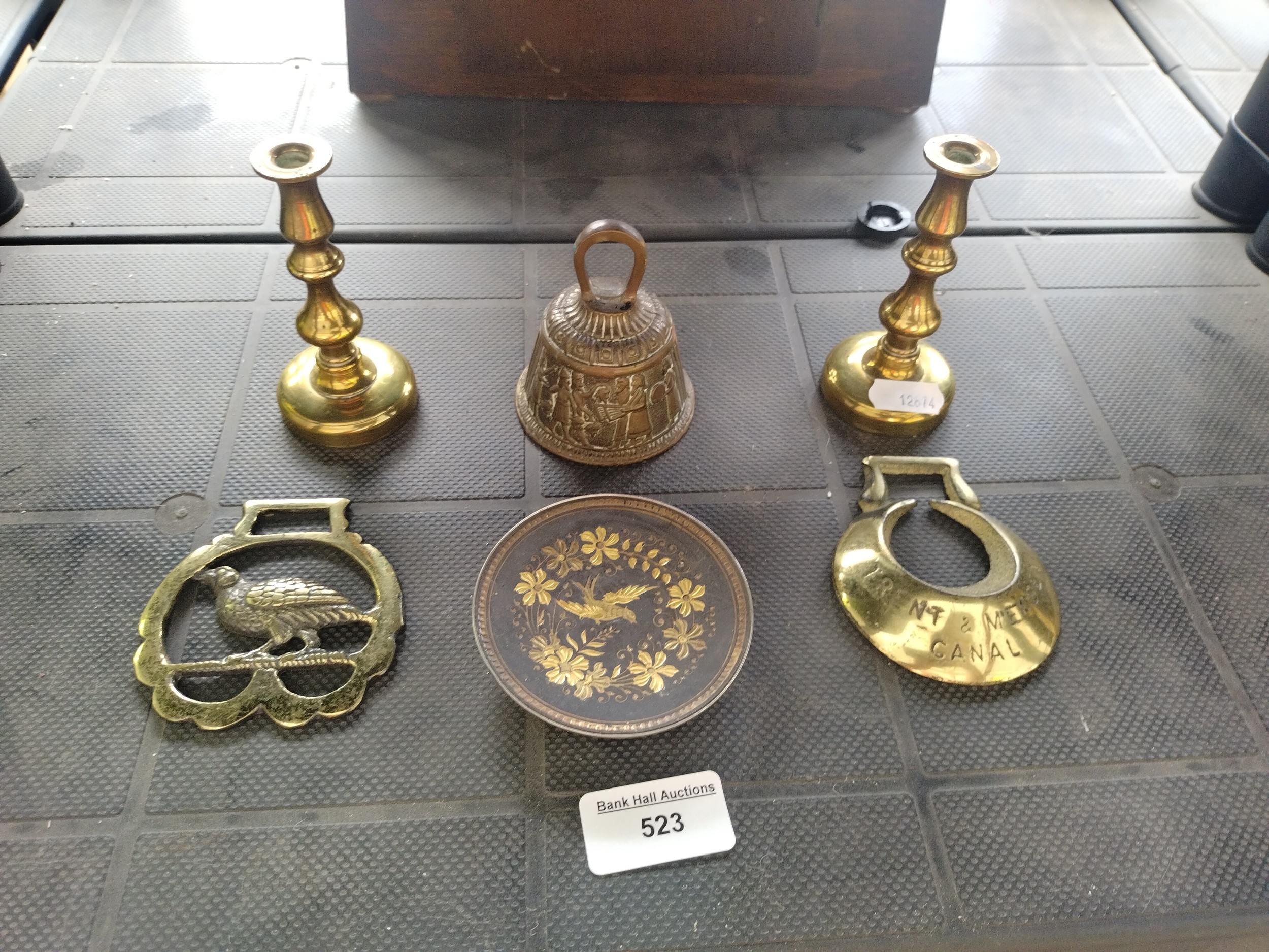 Lot 523