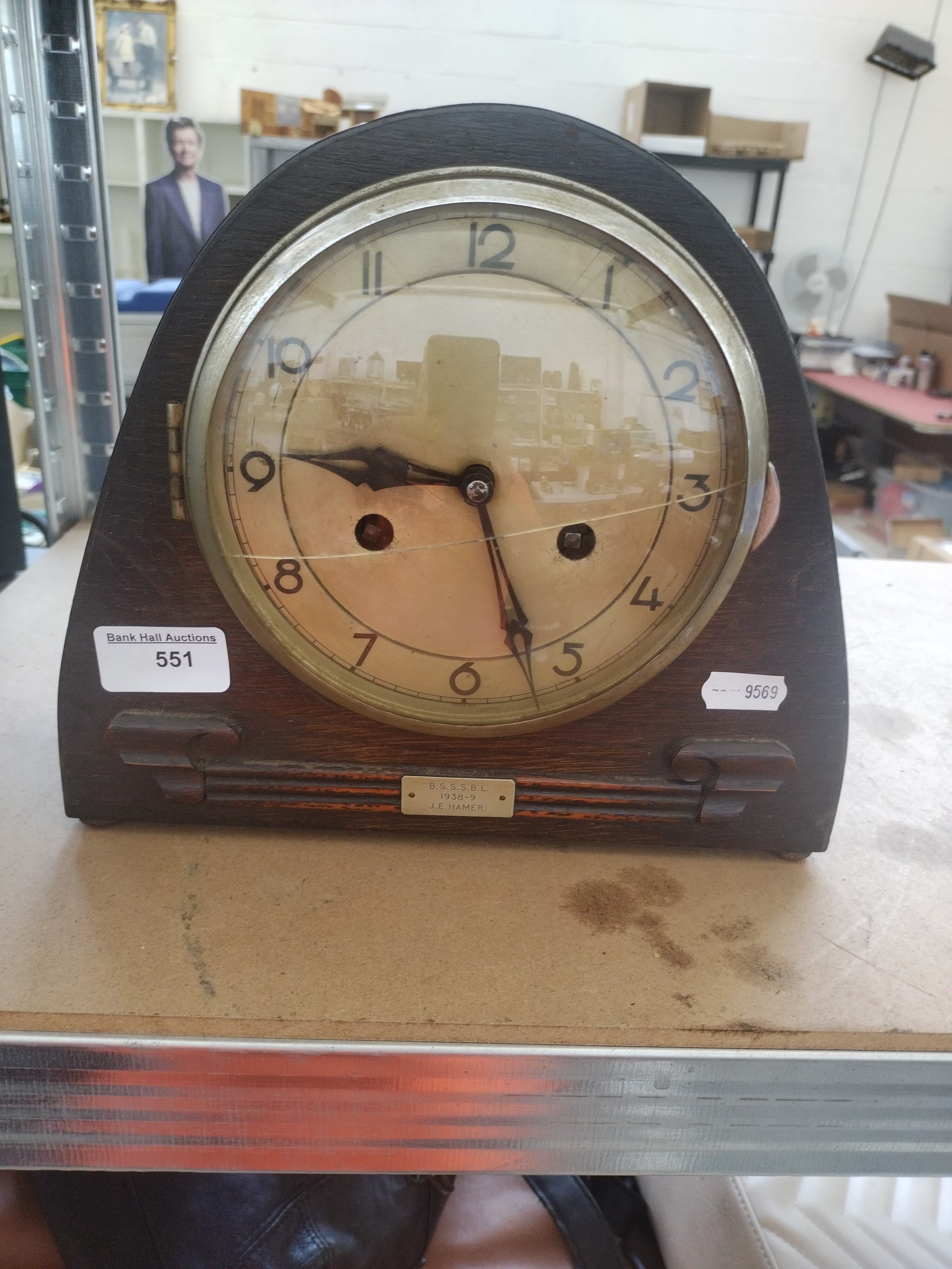 Lot 551