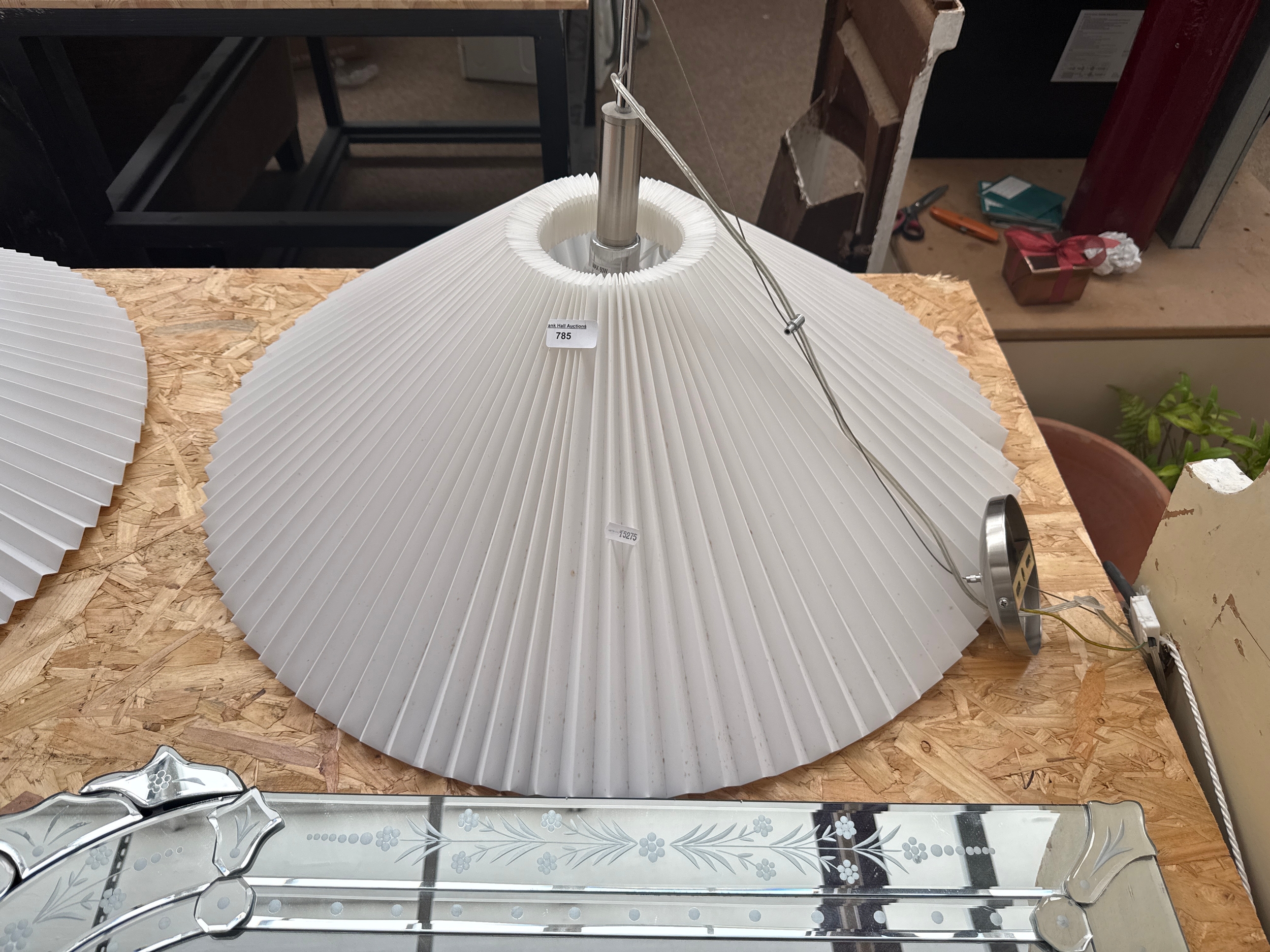 Large decorative light fitting
