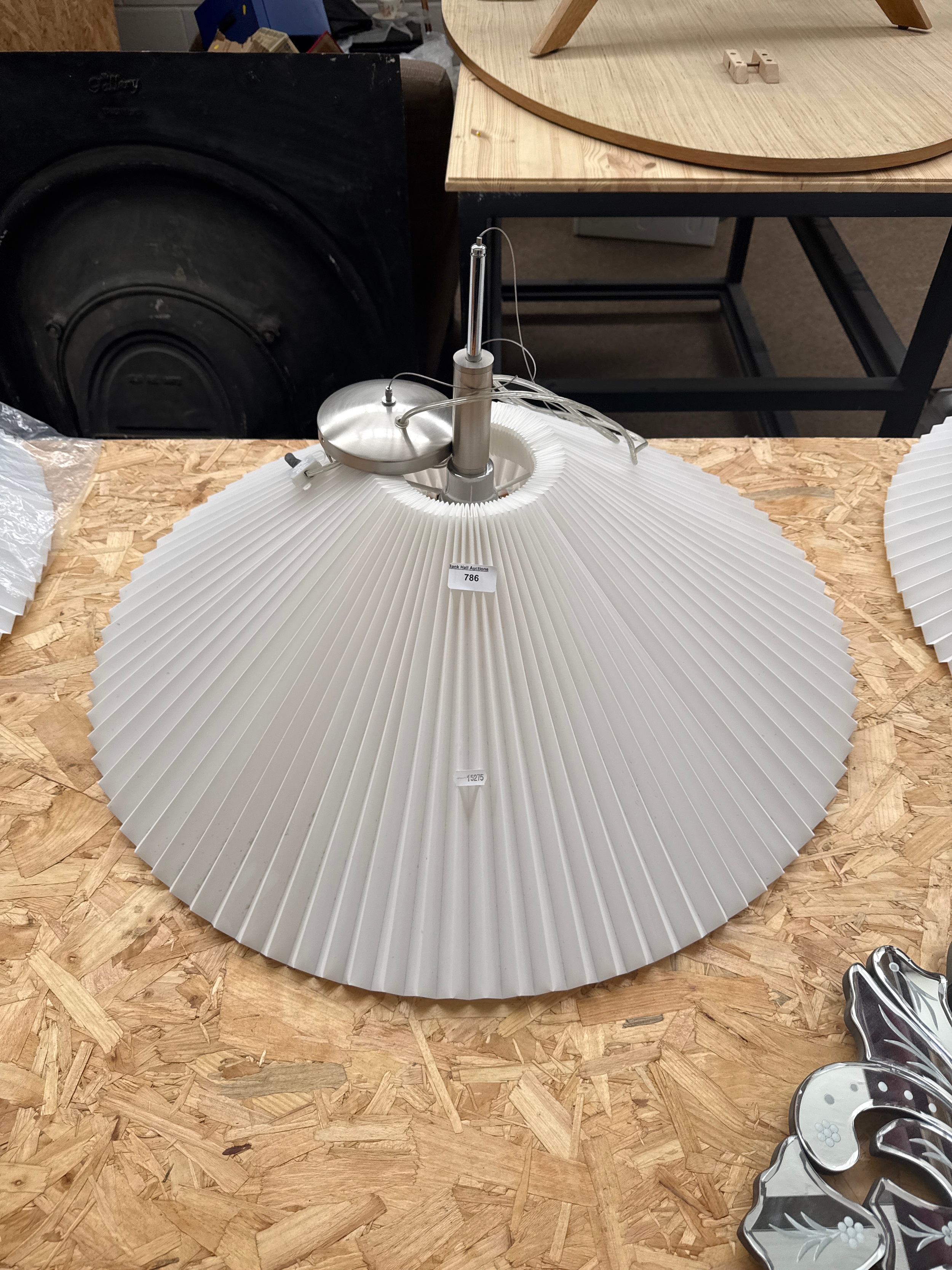 Large decorative light fitting