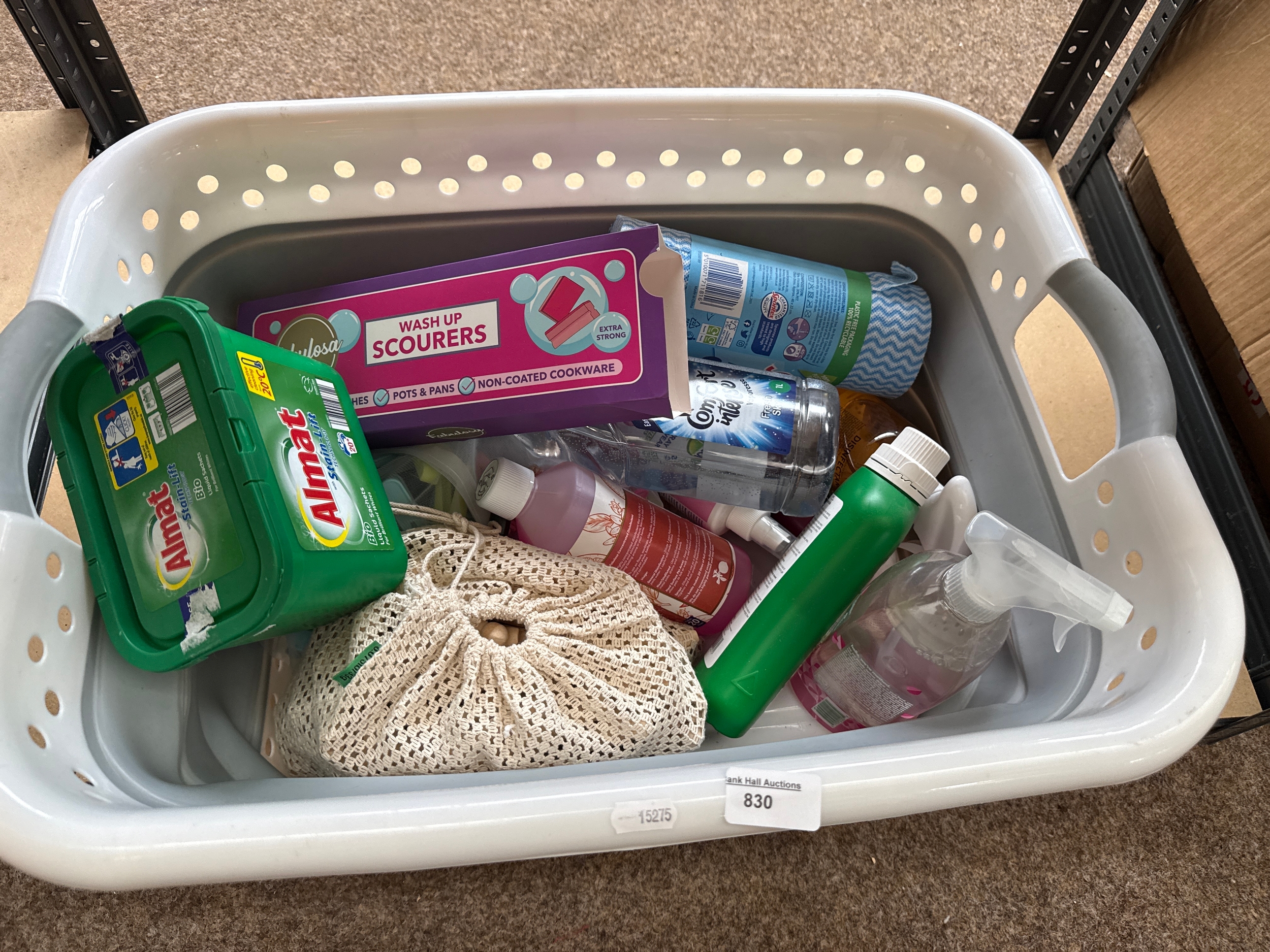 Tub of cleaning equipment