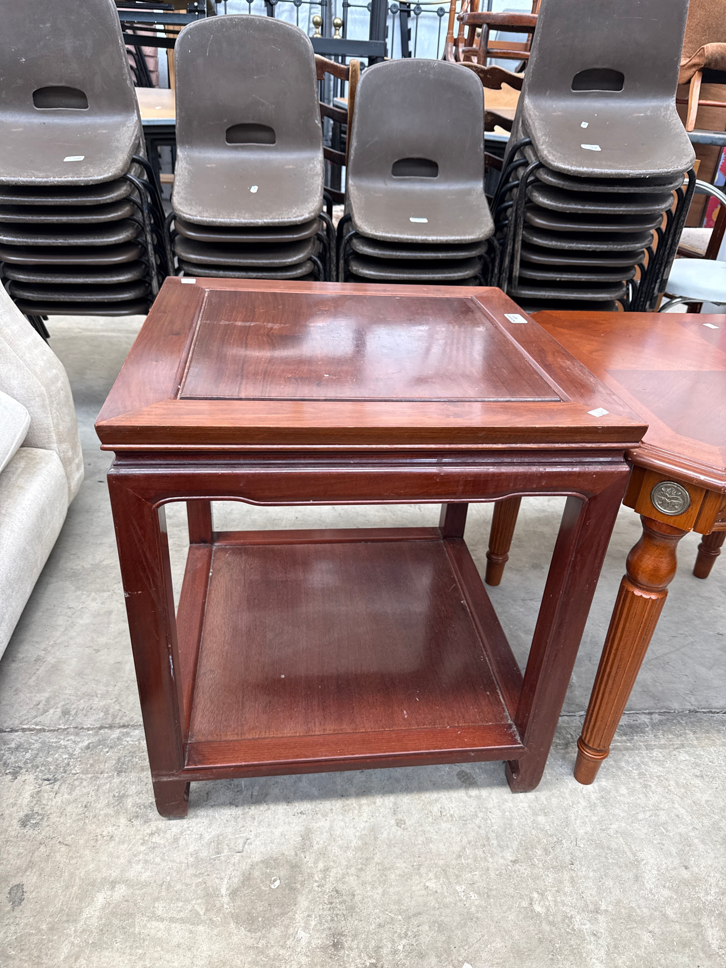 A square hardwood lamp table