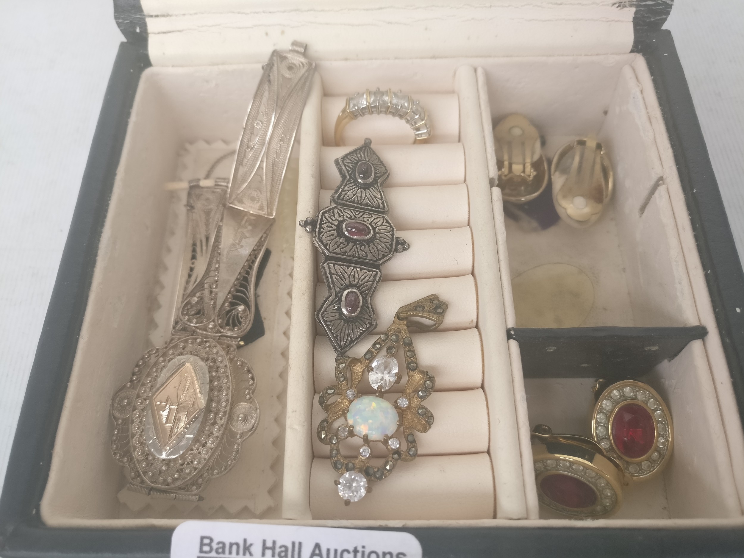 Lot 25