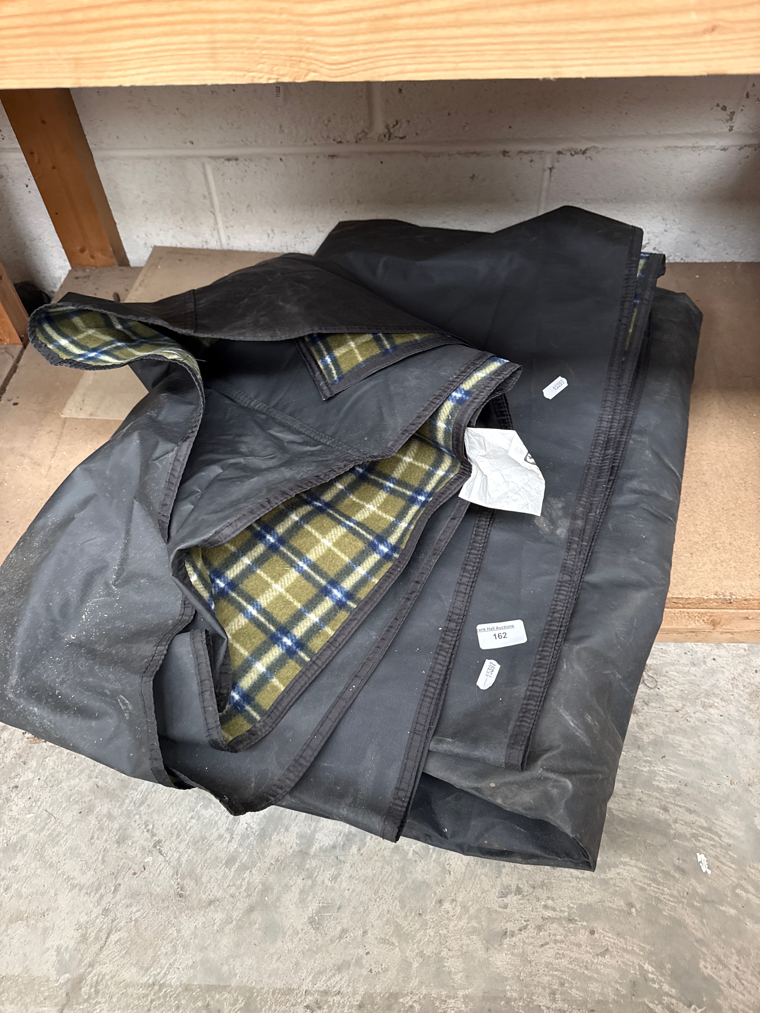 Lot 162