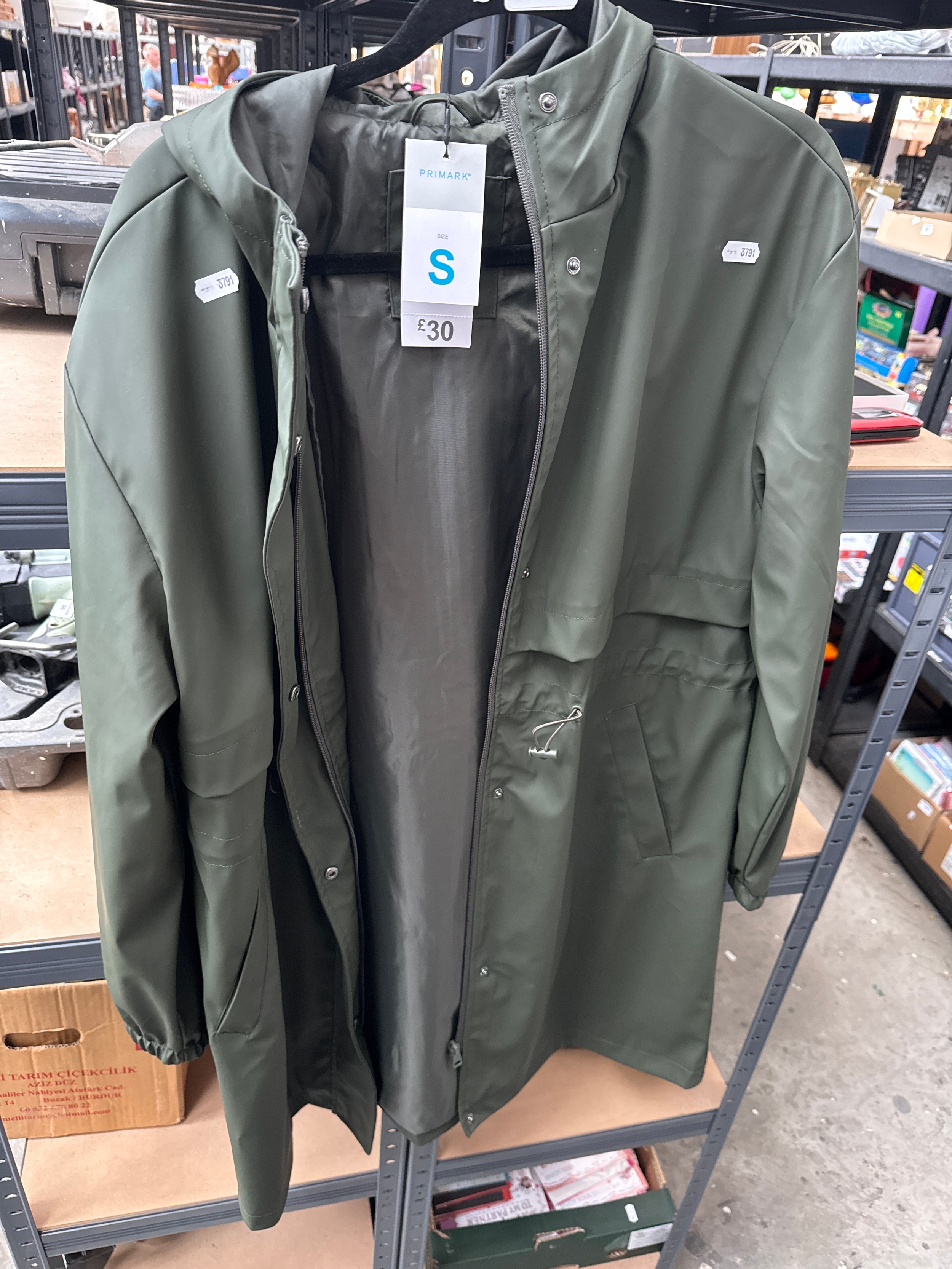 Lot 220