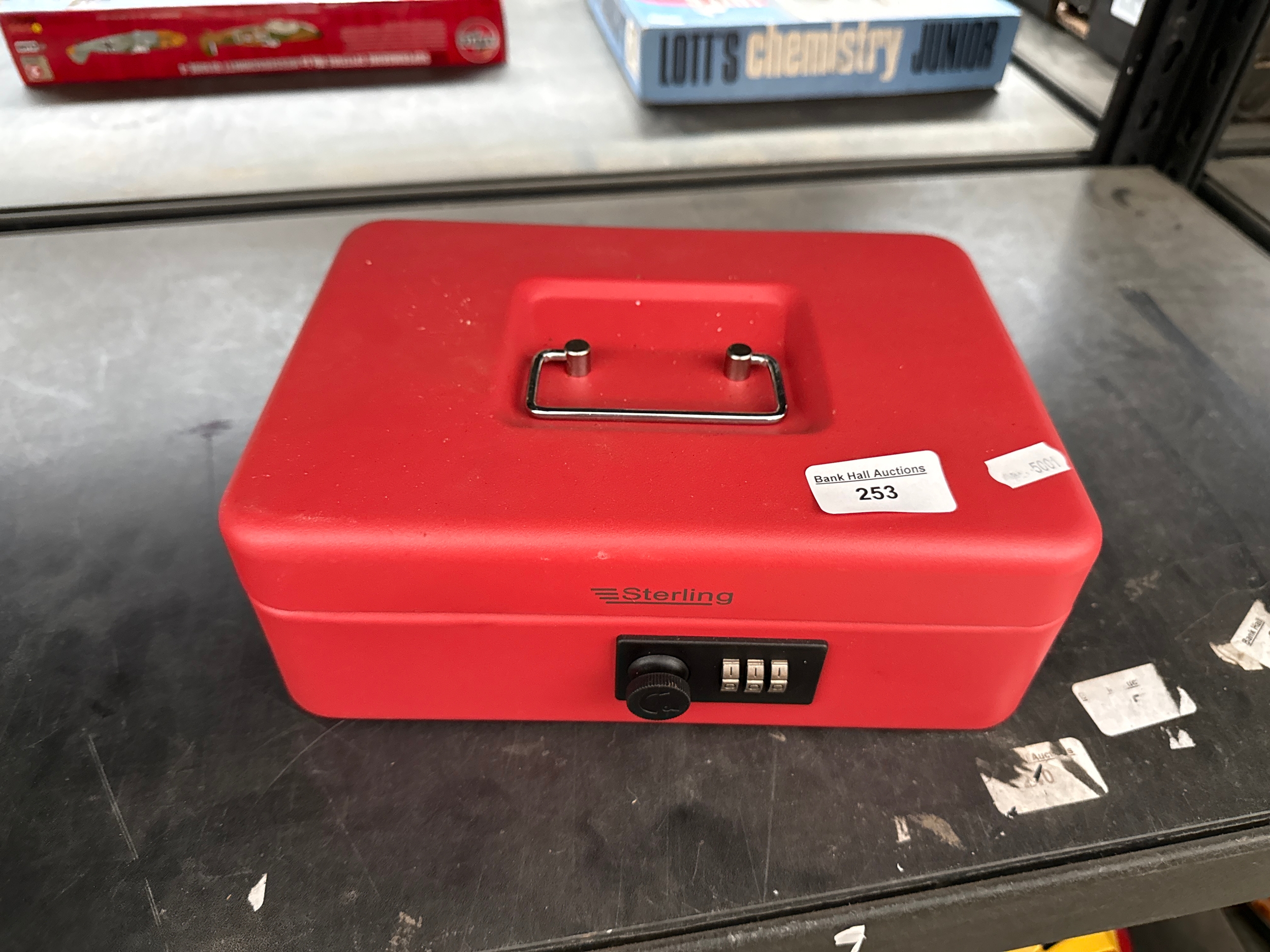 Lot 253