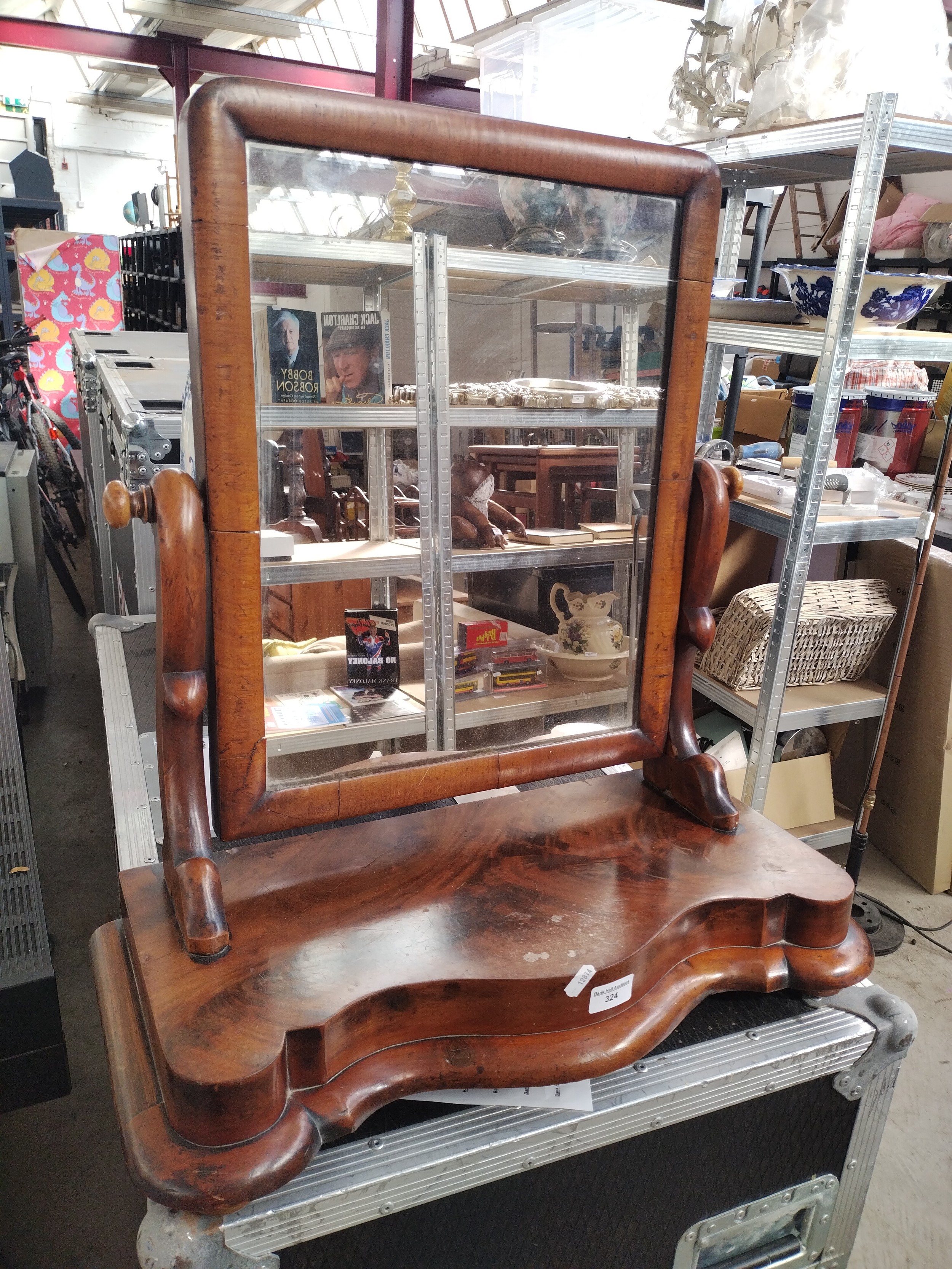 Lot 324