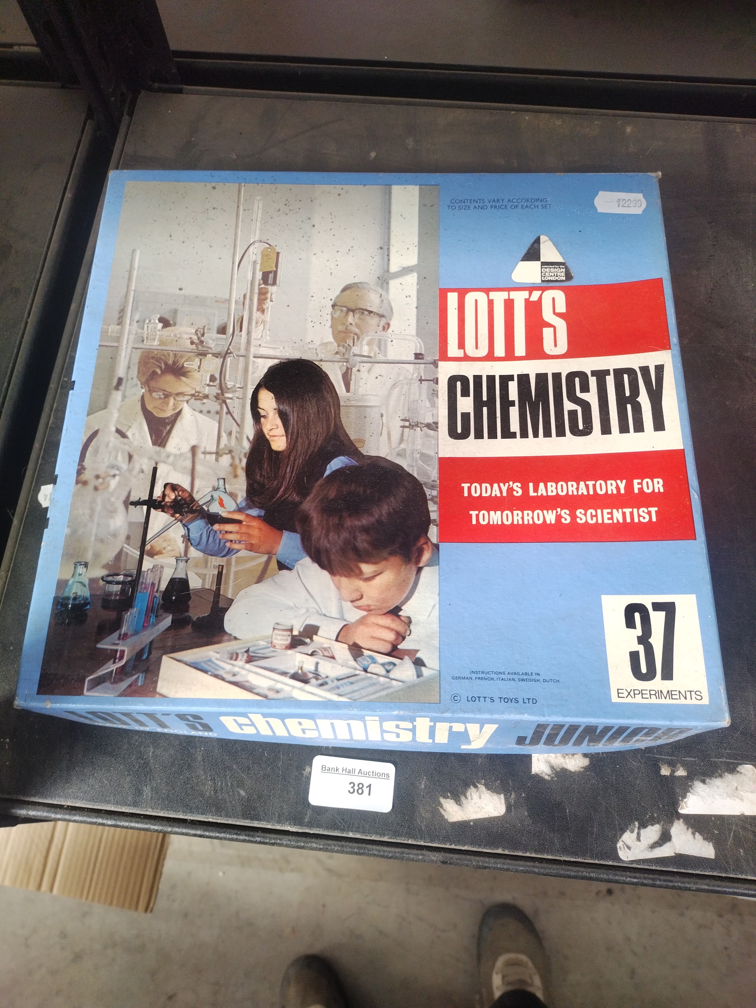 Lot 381