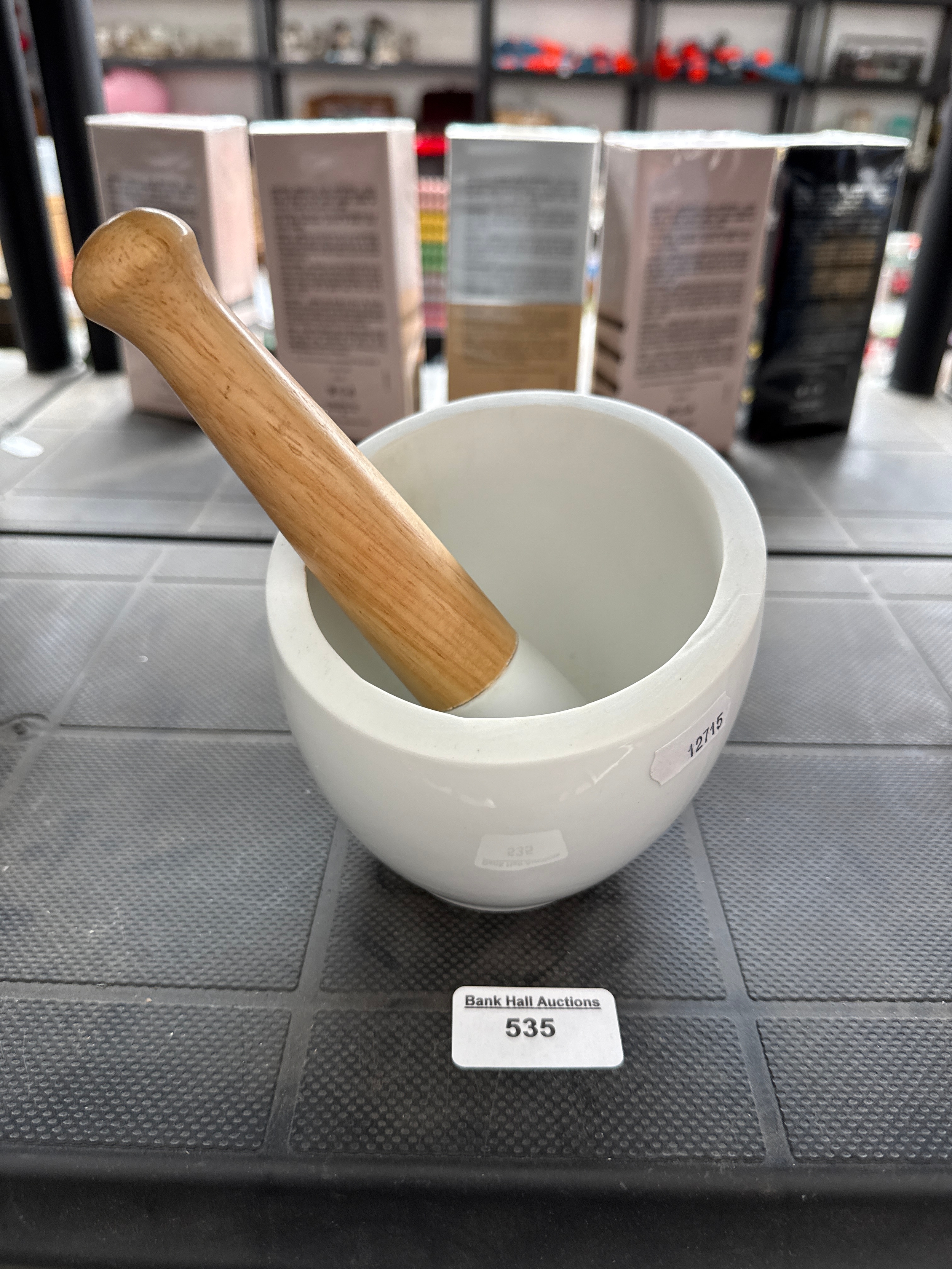 Lot 535