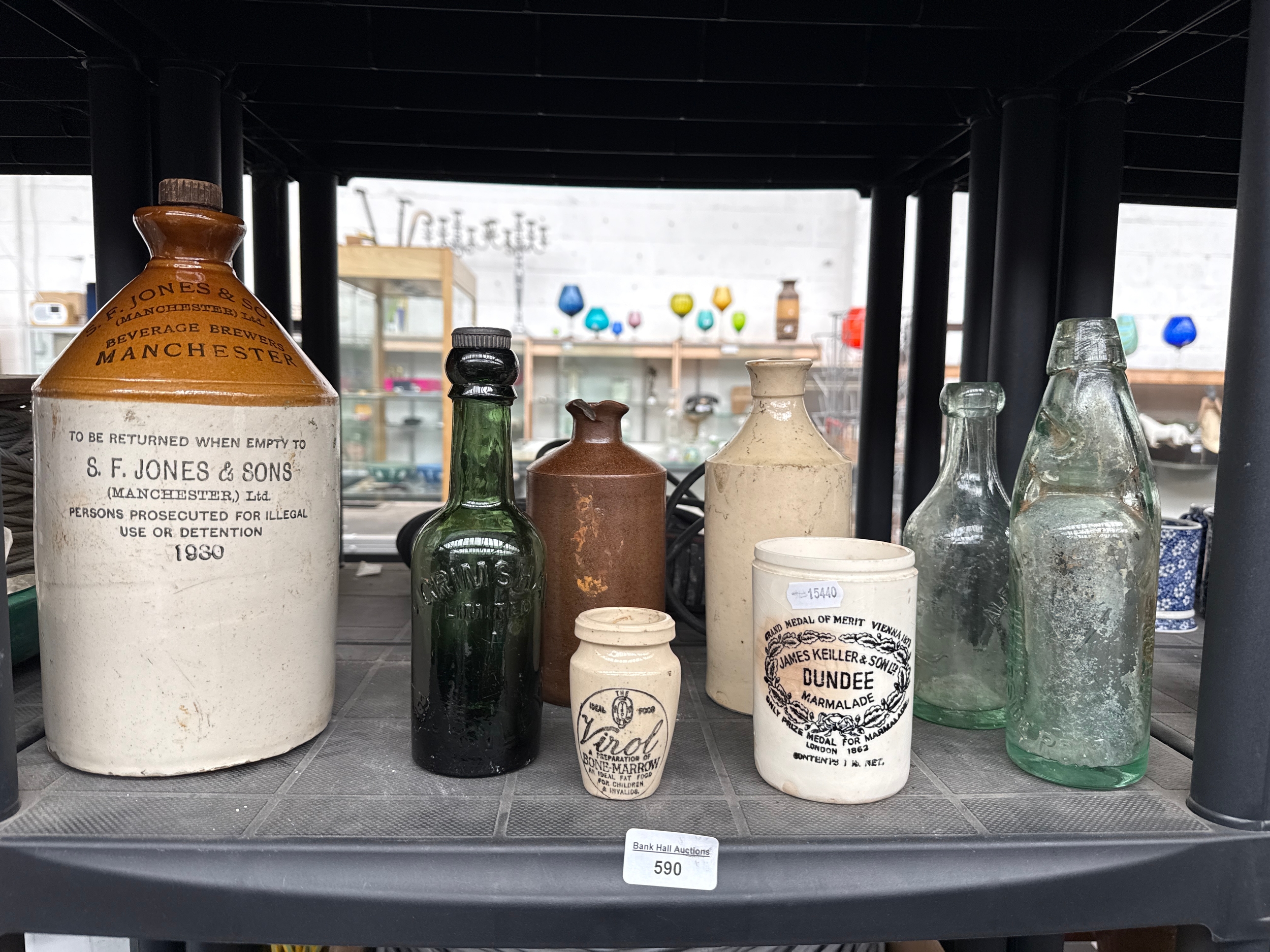 Lot 590