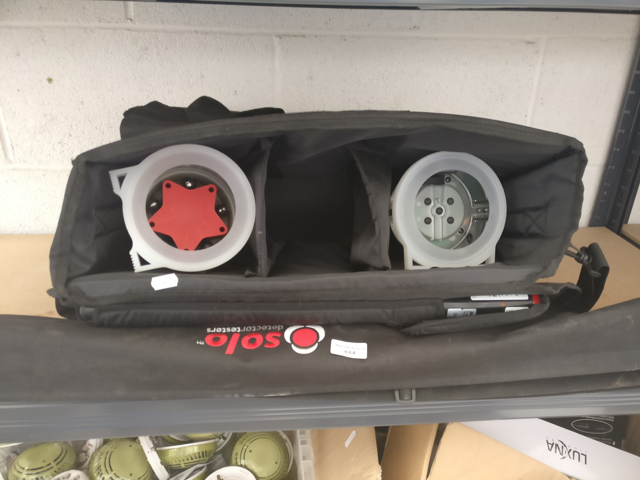 Lot 684