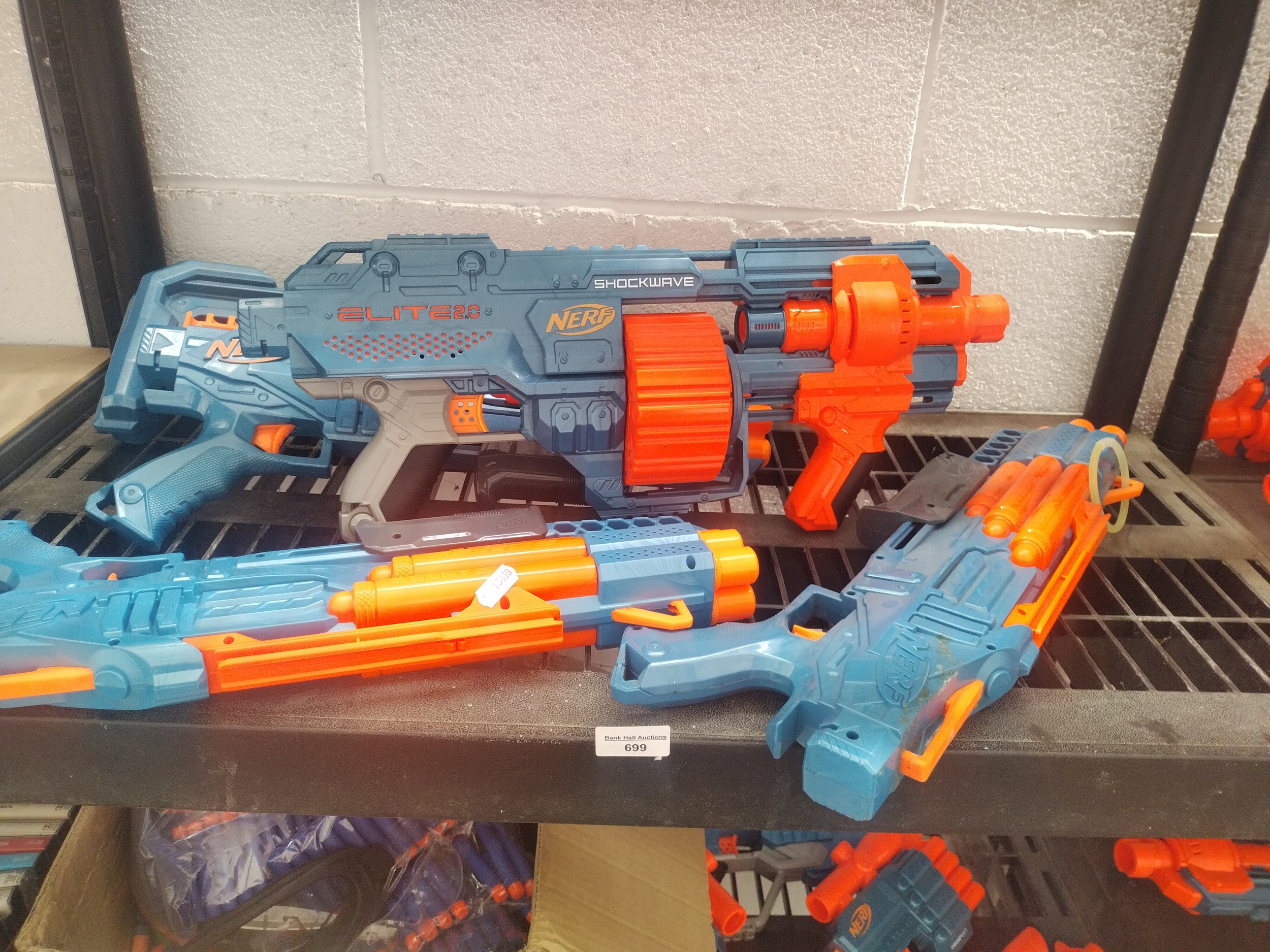 Lot 699