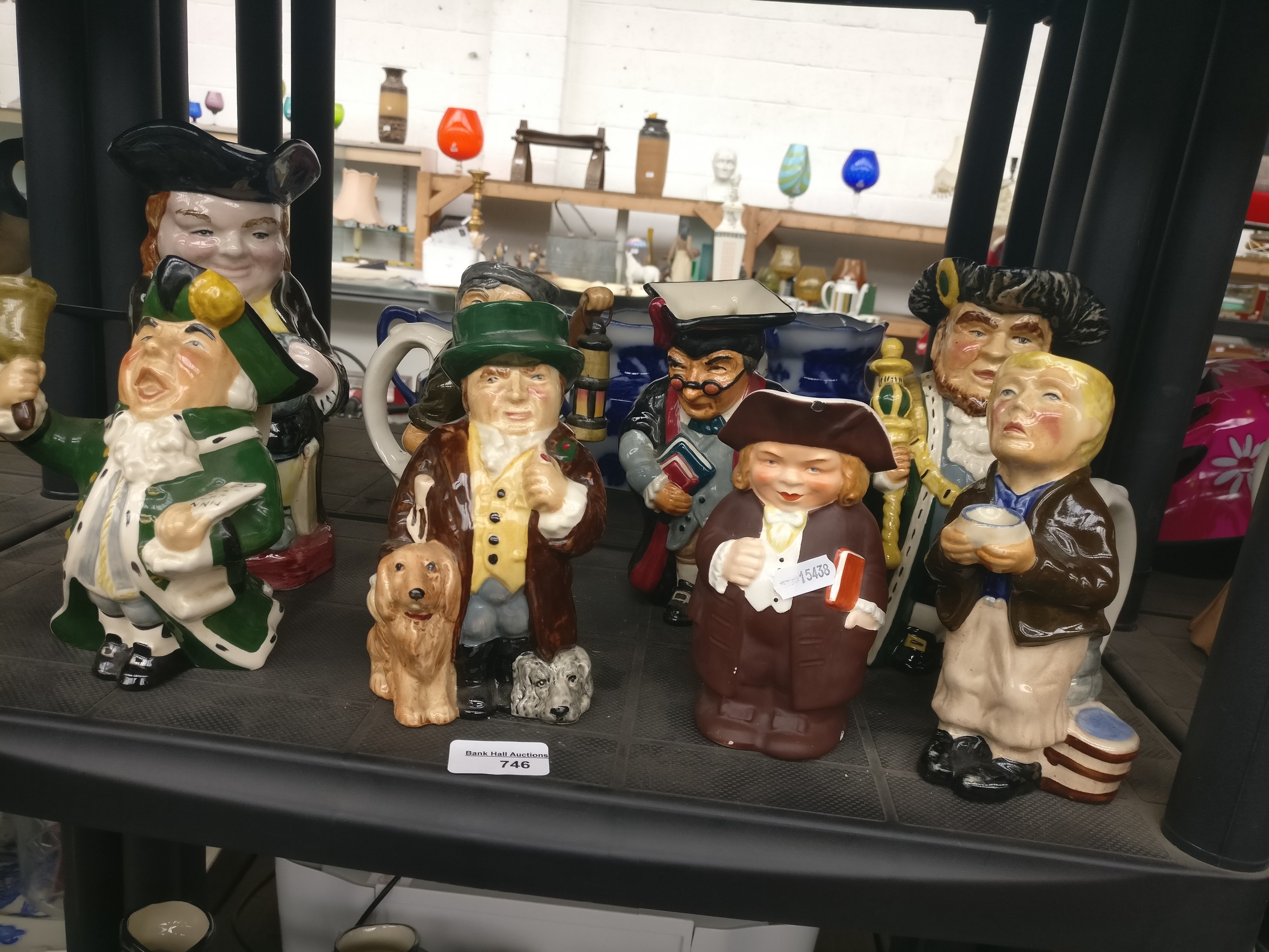 Lot 746