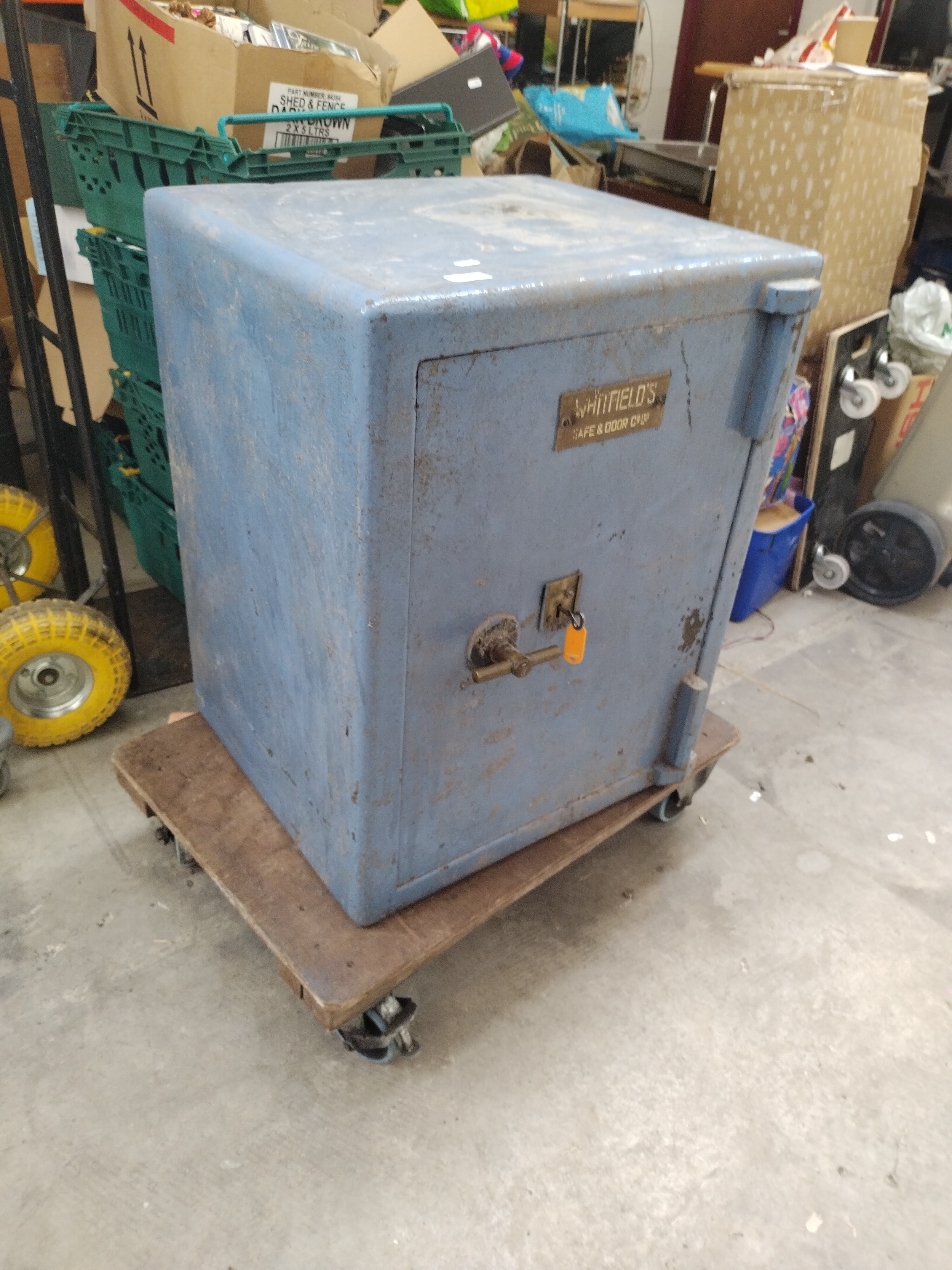 Lot 752