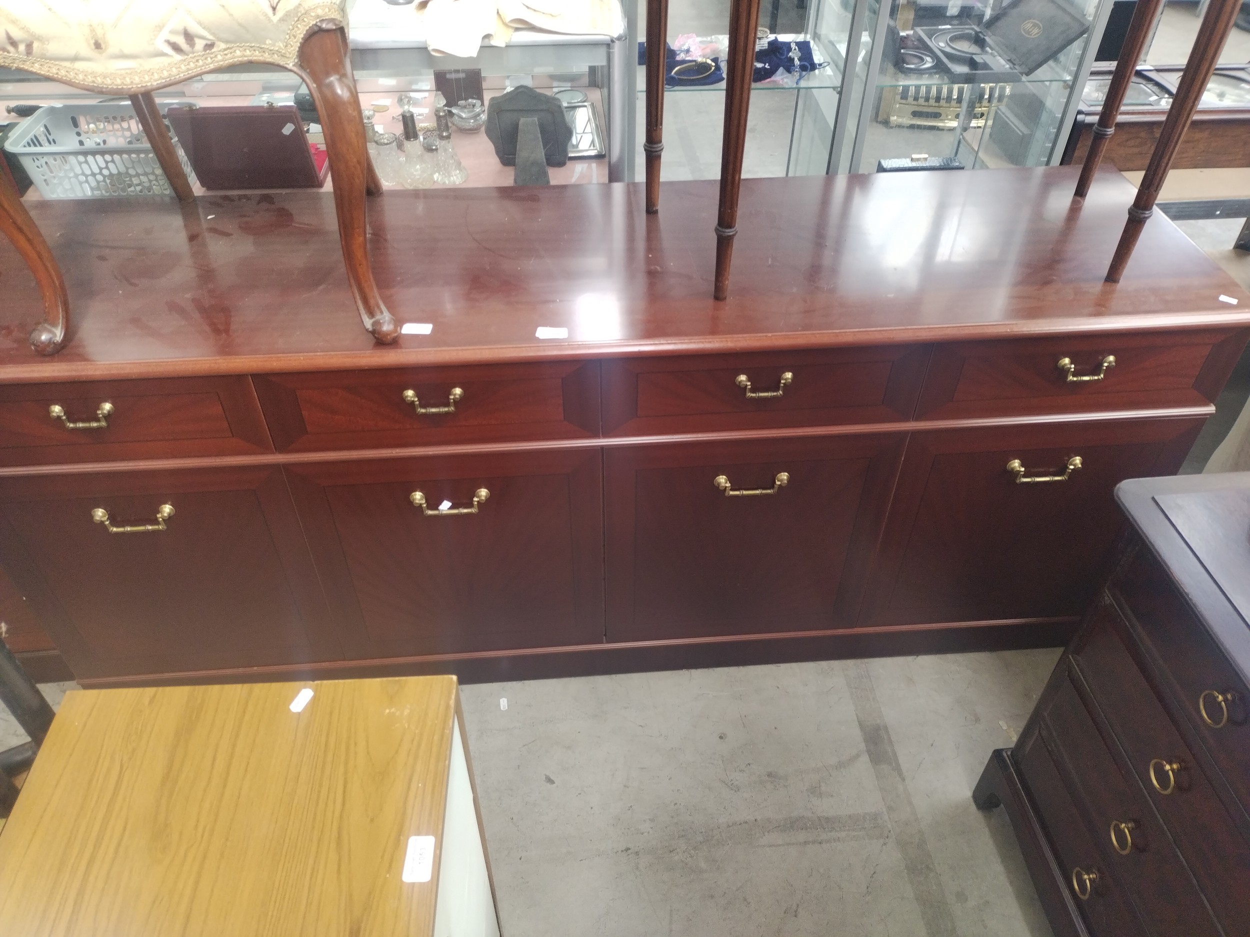 A vintage mahogany 4 drawer sideboard with lower cupboards