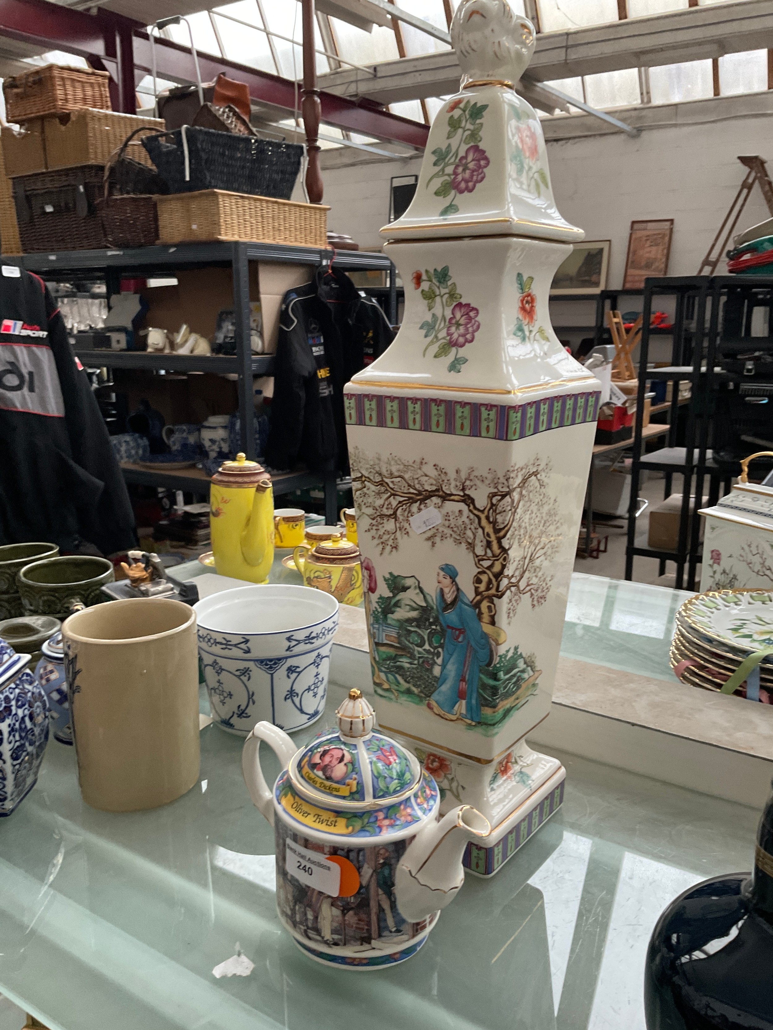 Lot 240