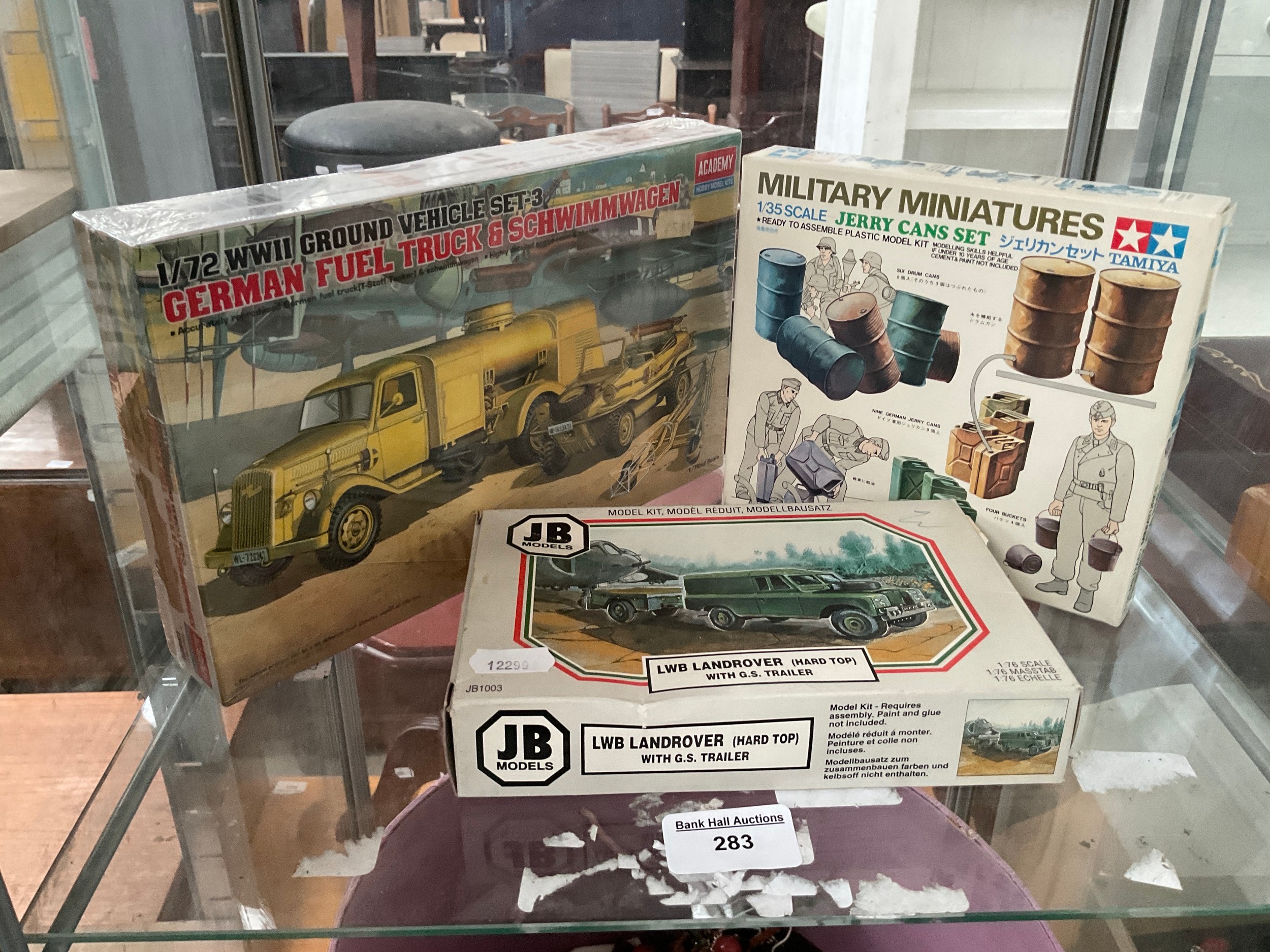 Lot 283