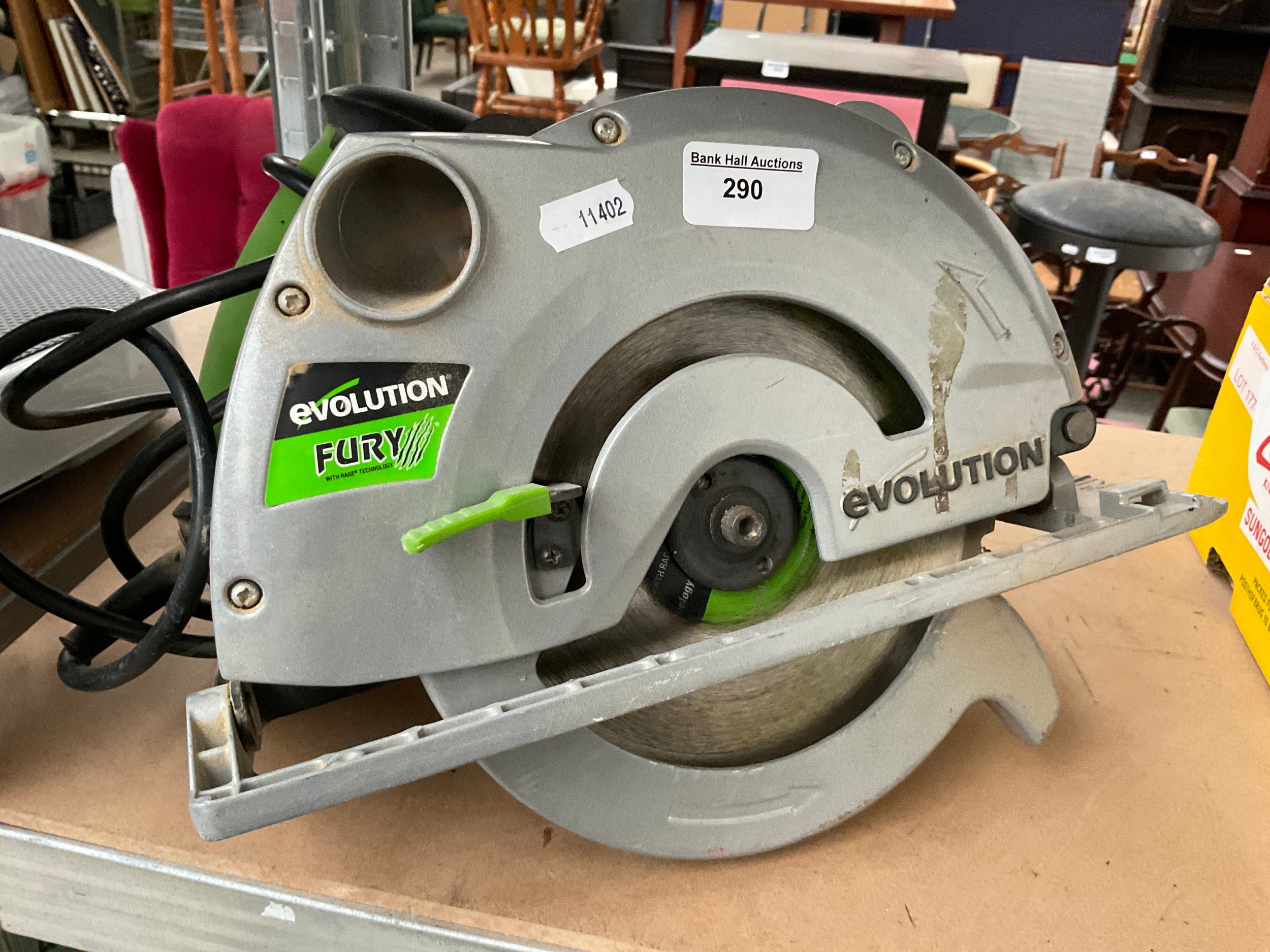 Lot 290