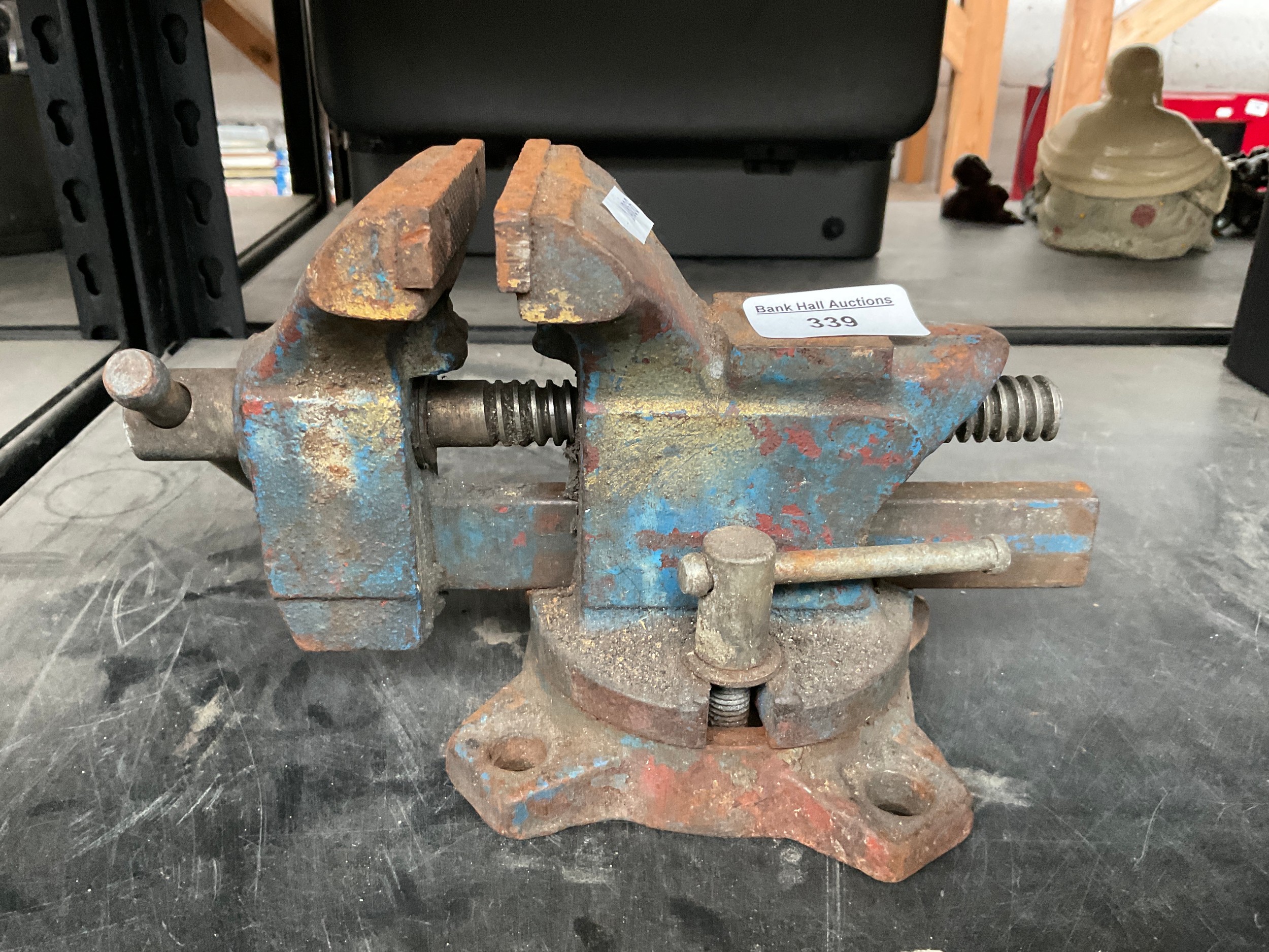 Lot 339