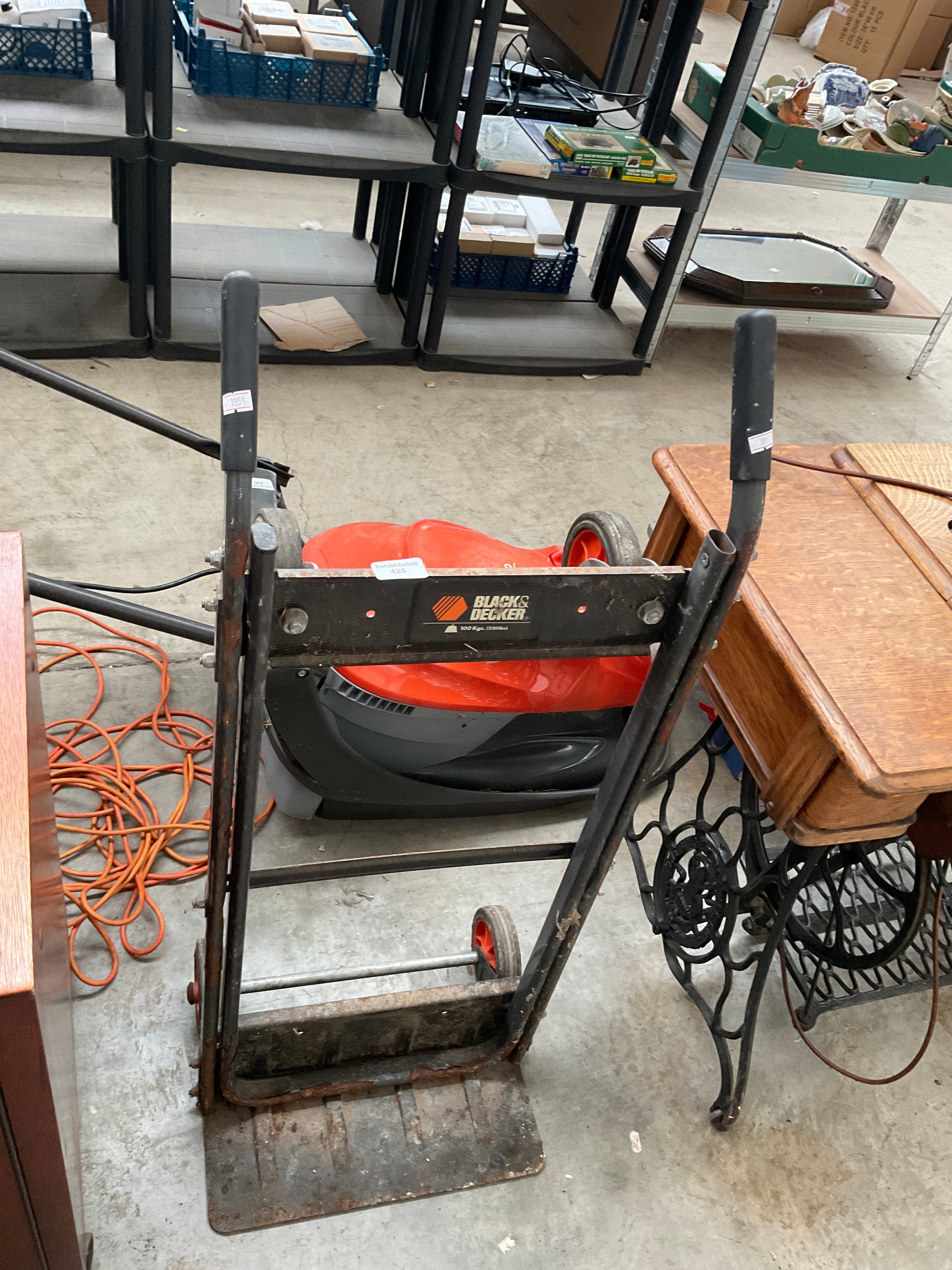 Lot 425
