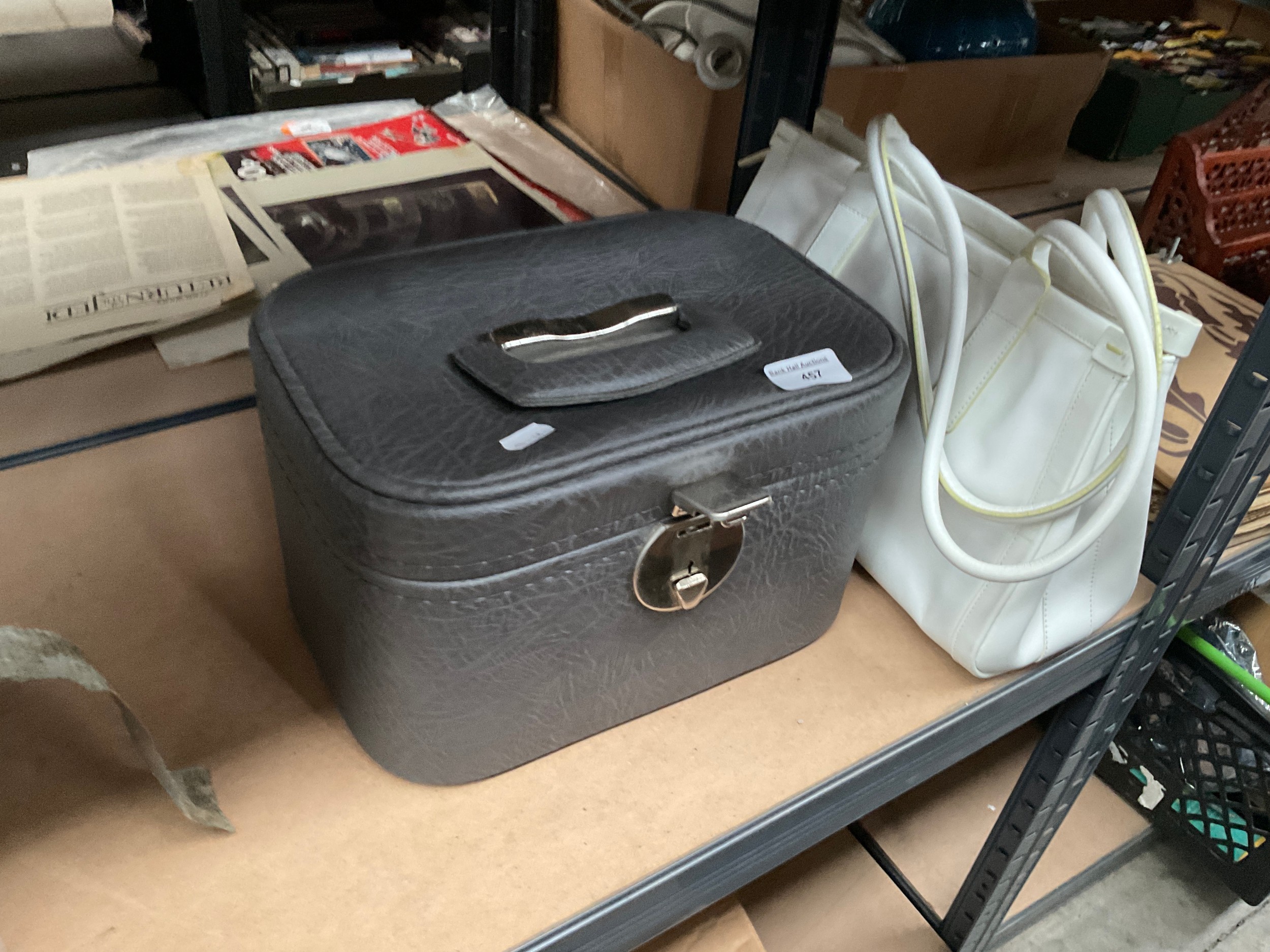 Lot 457
