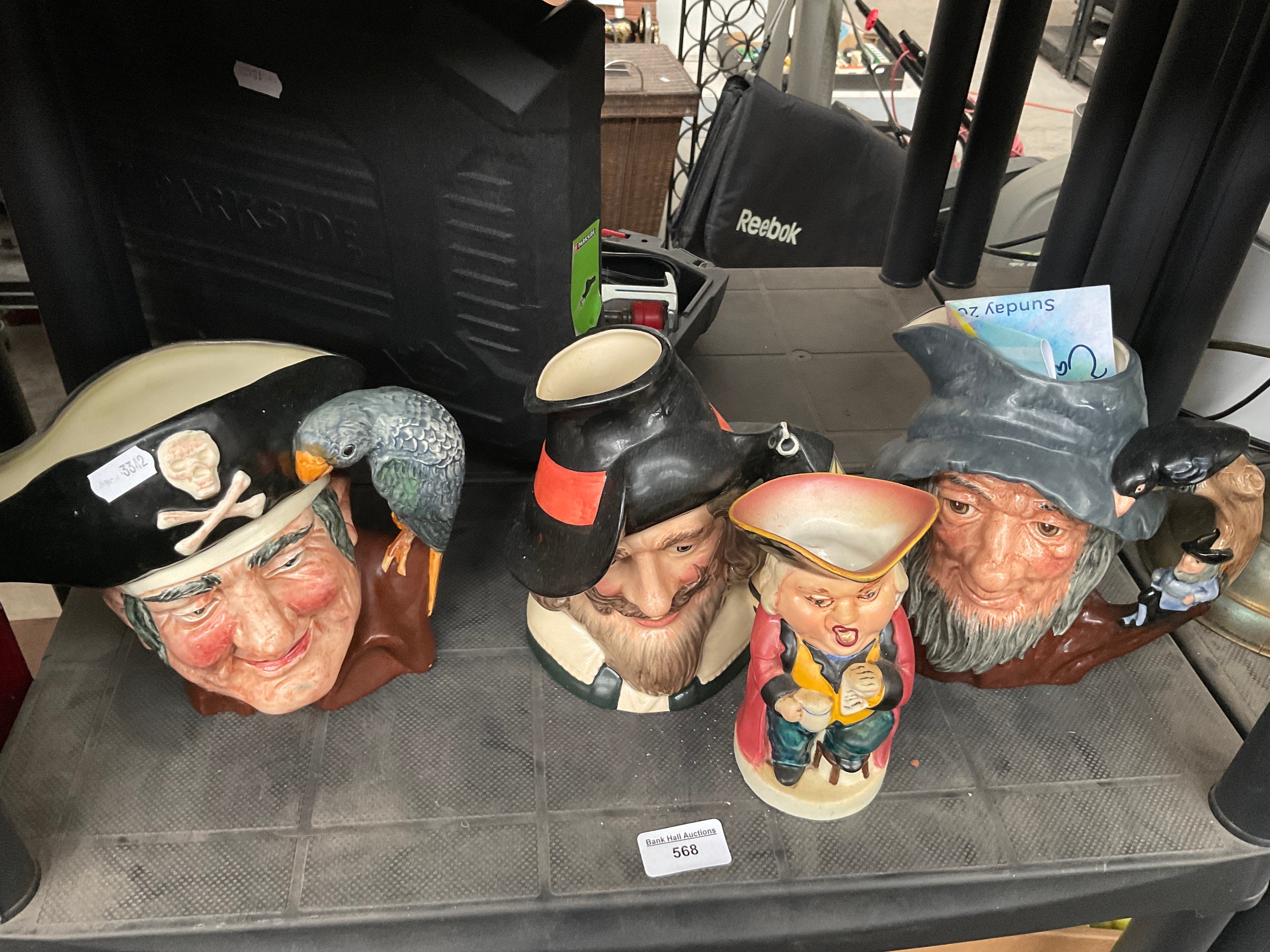 Lot 568