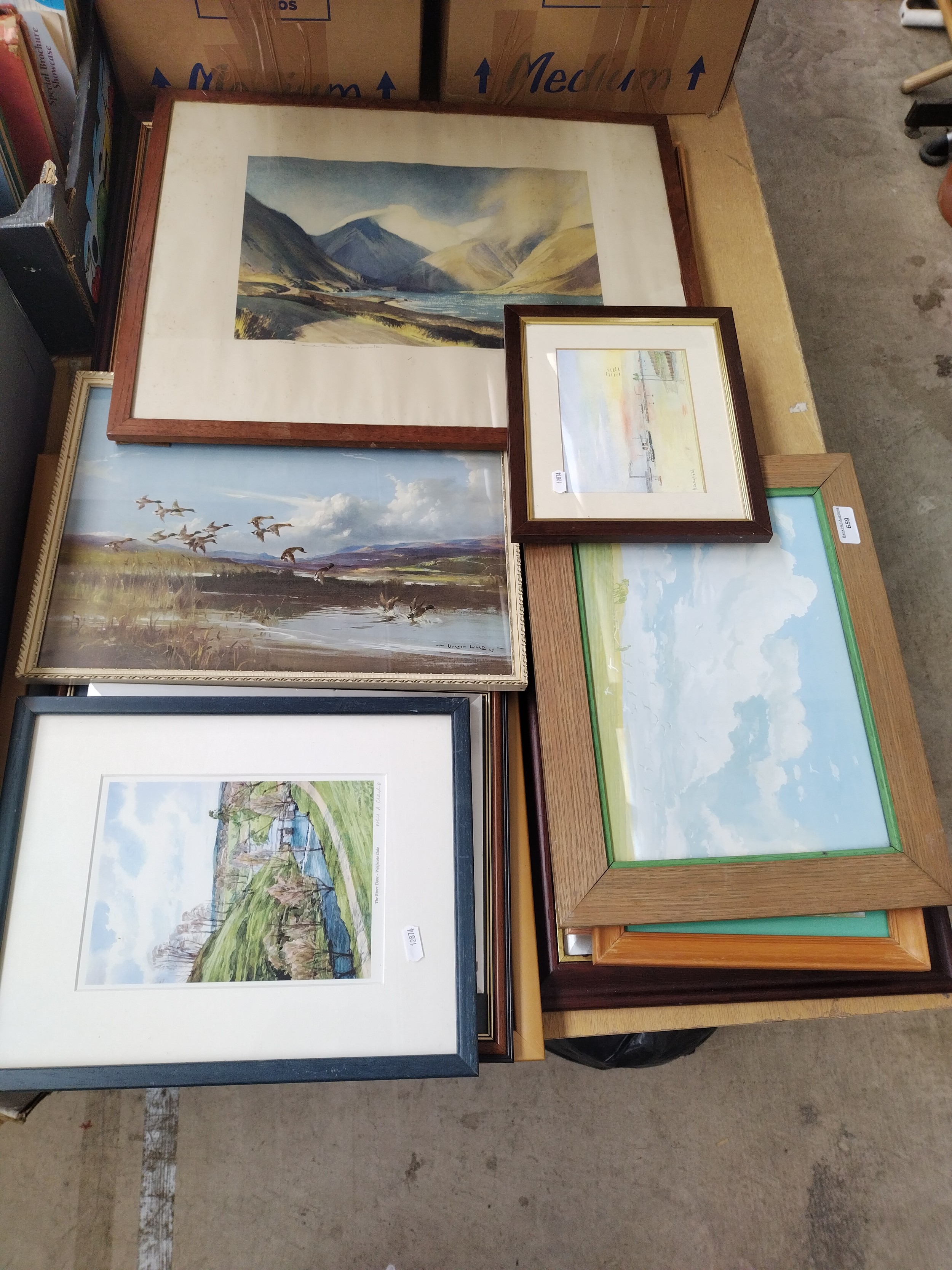 Quantity of good artwork