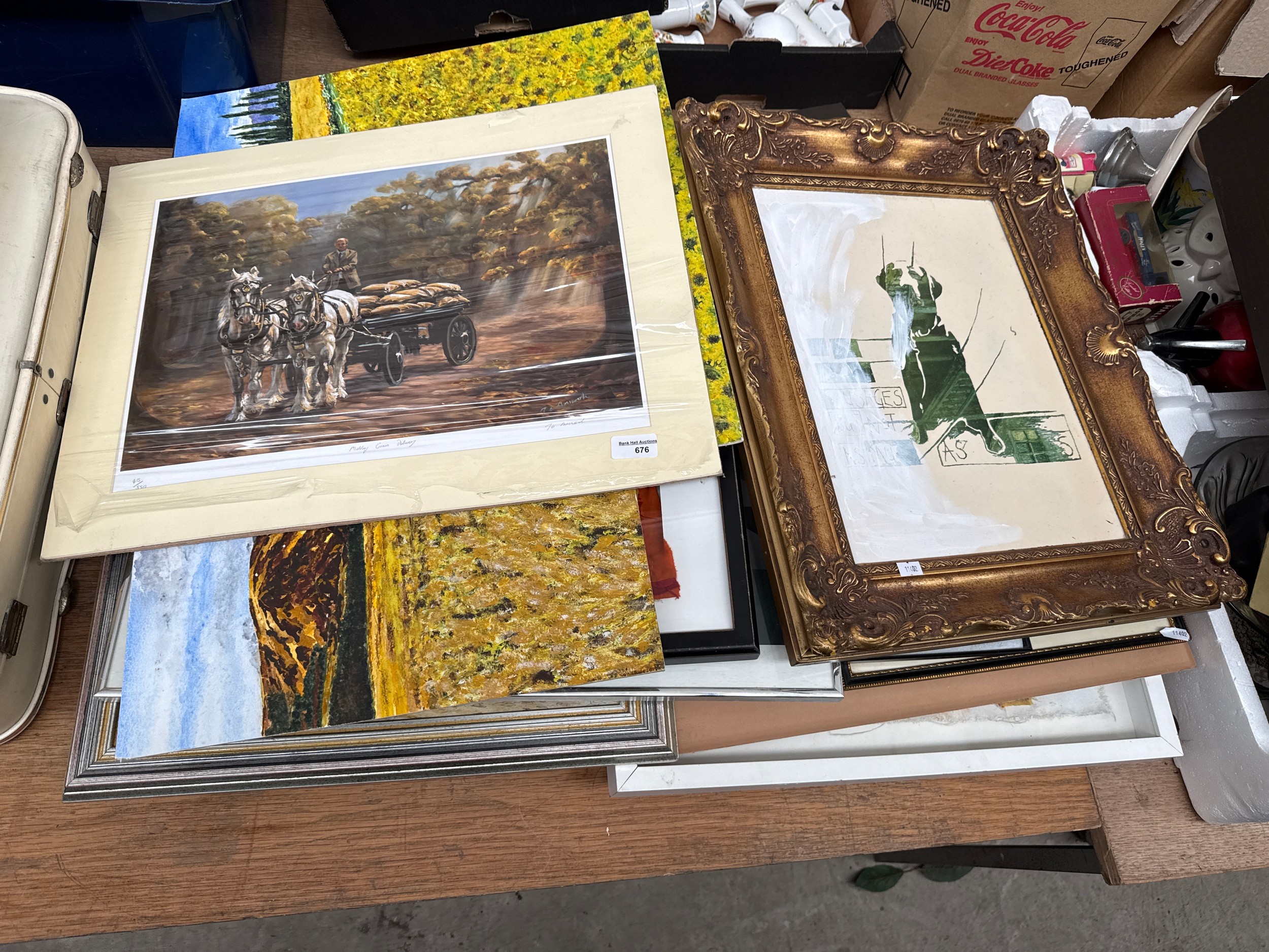 Quantity of artwork
