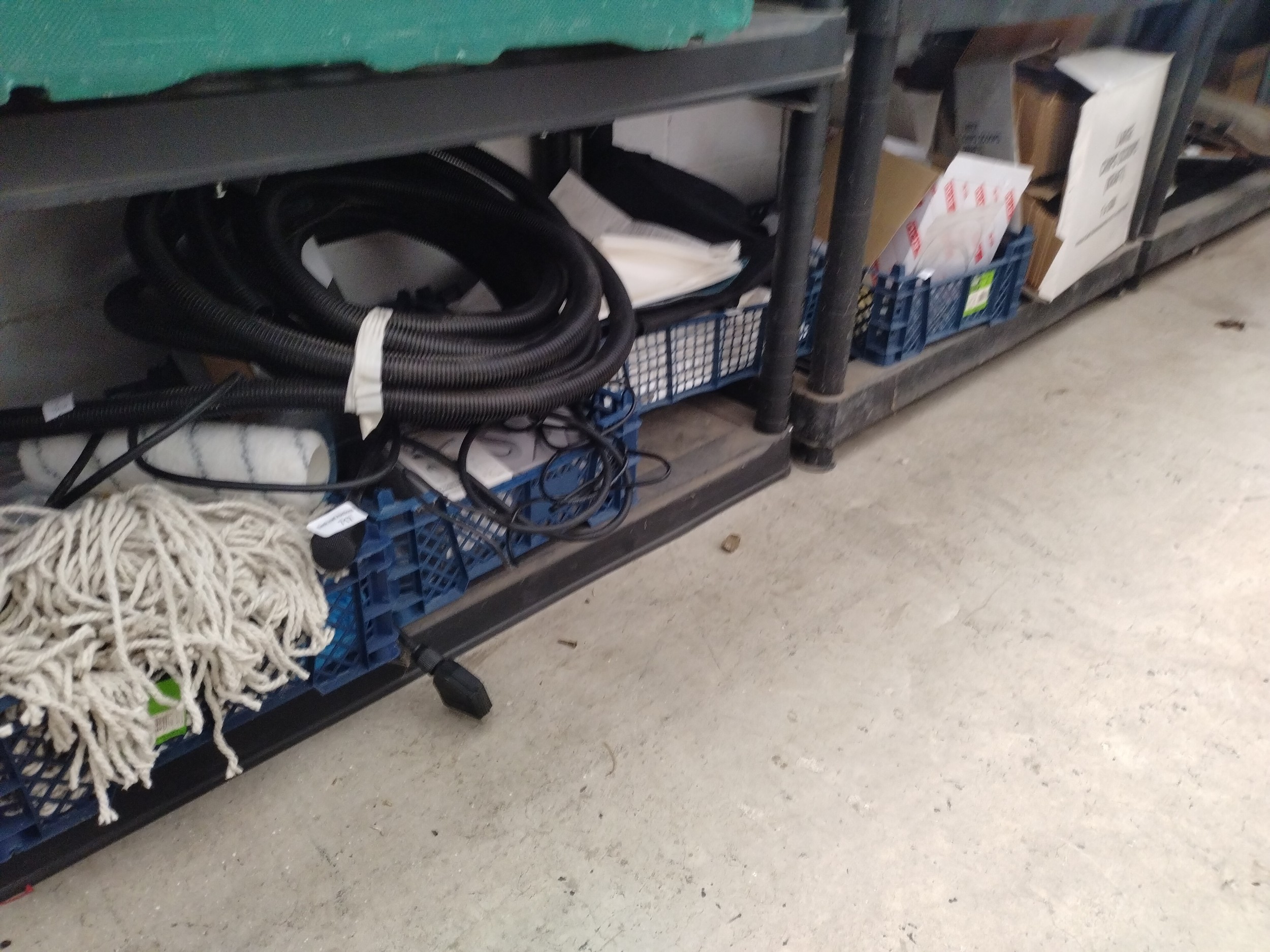Lot inc door handles, pipes, paper bags, etc