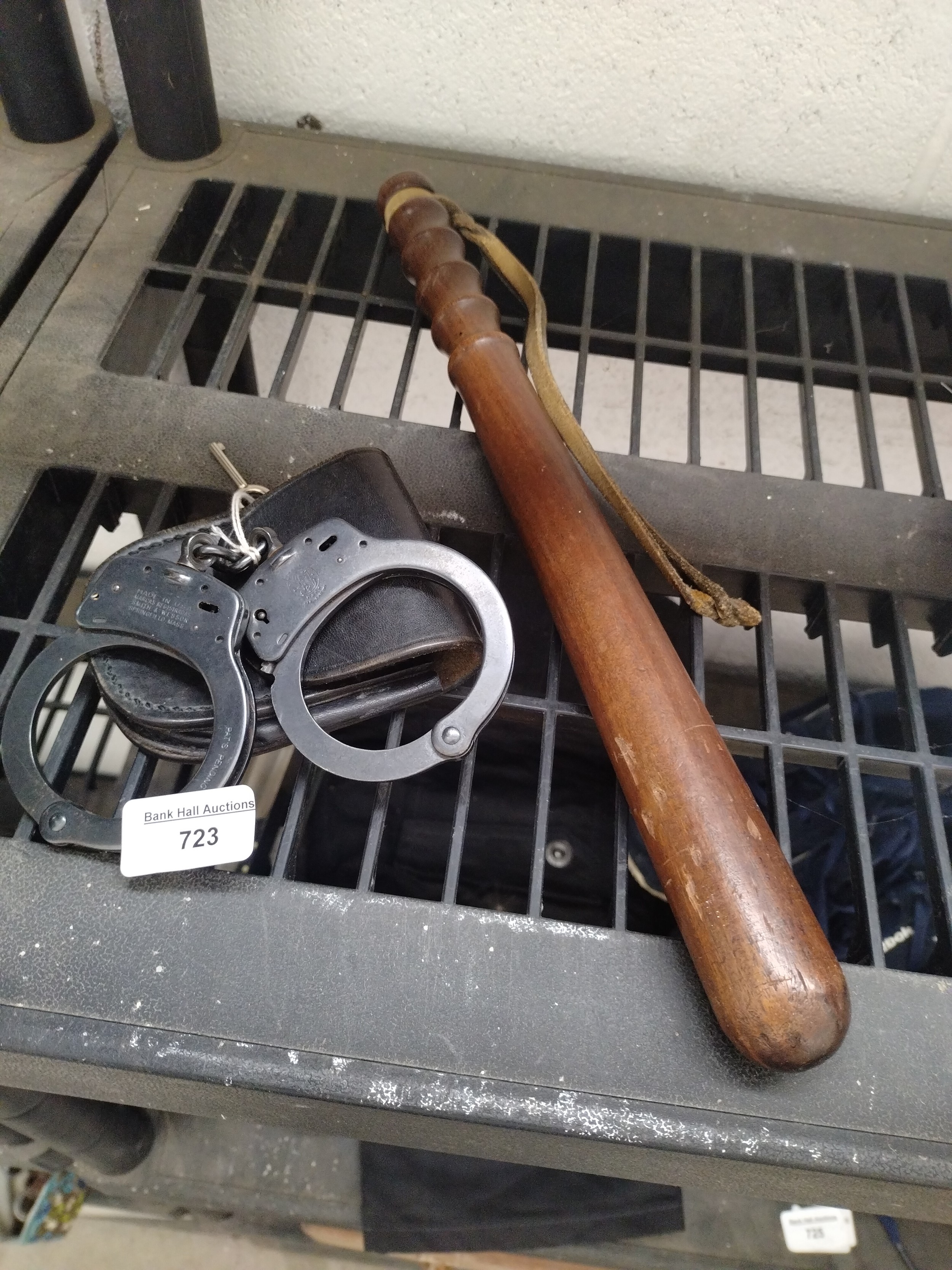 Lot inc handcuffs and truncheon